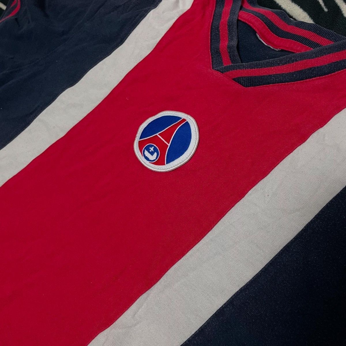 Nike Vintage Nike Paris Saint Germain T-shirt PSG Tee y2k Size US S / EU 44-46 / 1 - 4 Thumbnail