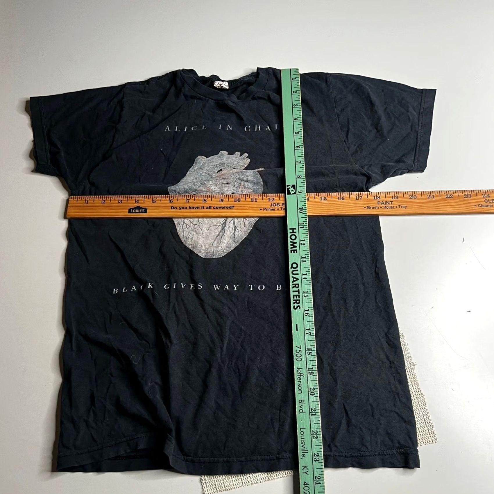 Vintage VINTAGE Alice In Chains Black Gives Way To Blue 2010 Tour Shirt Black Graphic Tee S Mens Size US S / EU 44-46 / 1 - 5 Thumbnail