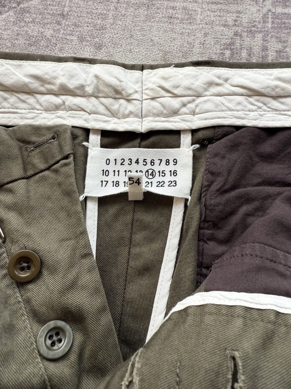 Maison Margiela Maison Margiela Khakis Tapered Pant Size US 34 / EU 50 - 5 Thumbnail