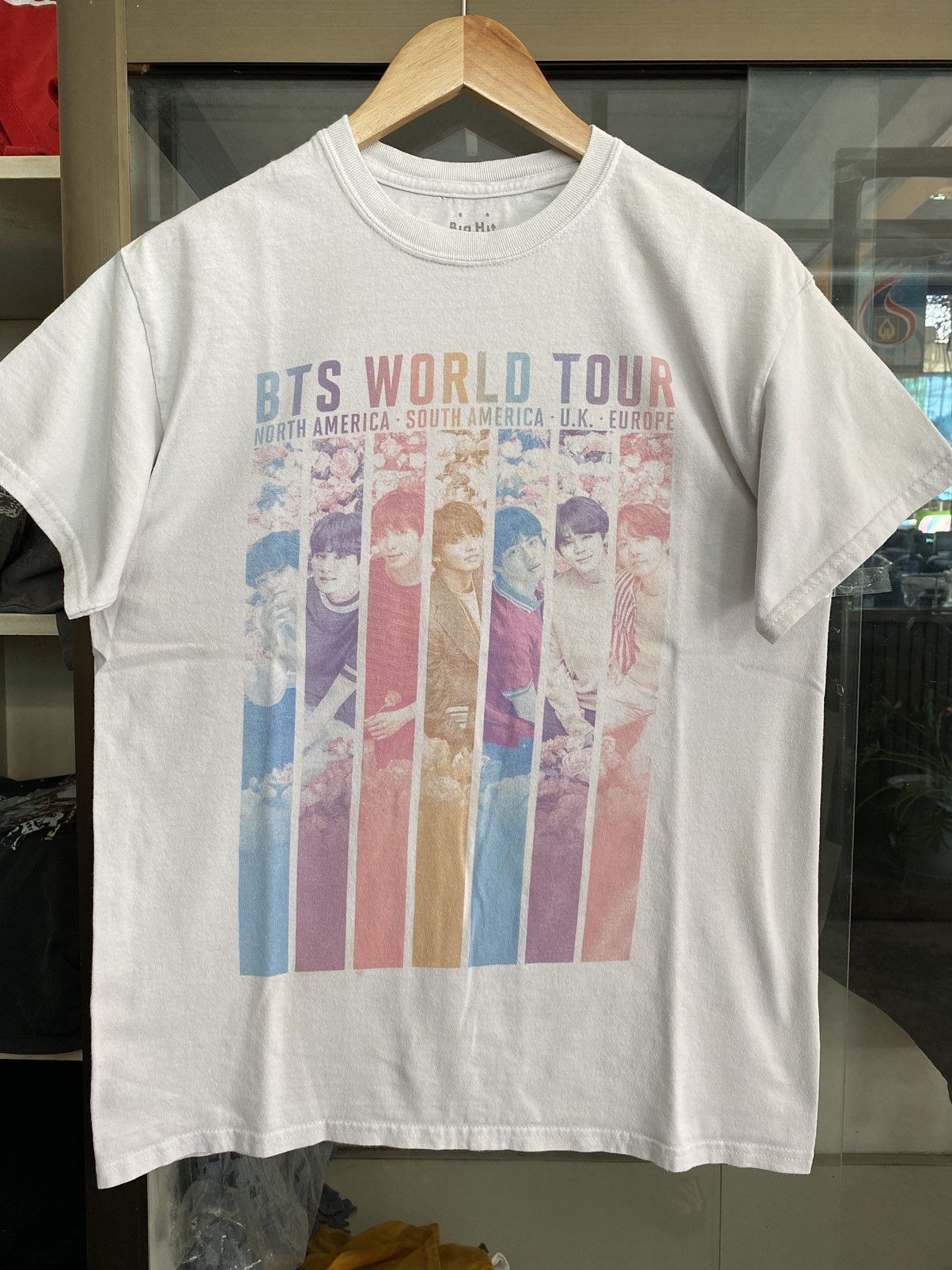 T-Shirt BTS - MOTS7 Tour main image 1