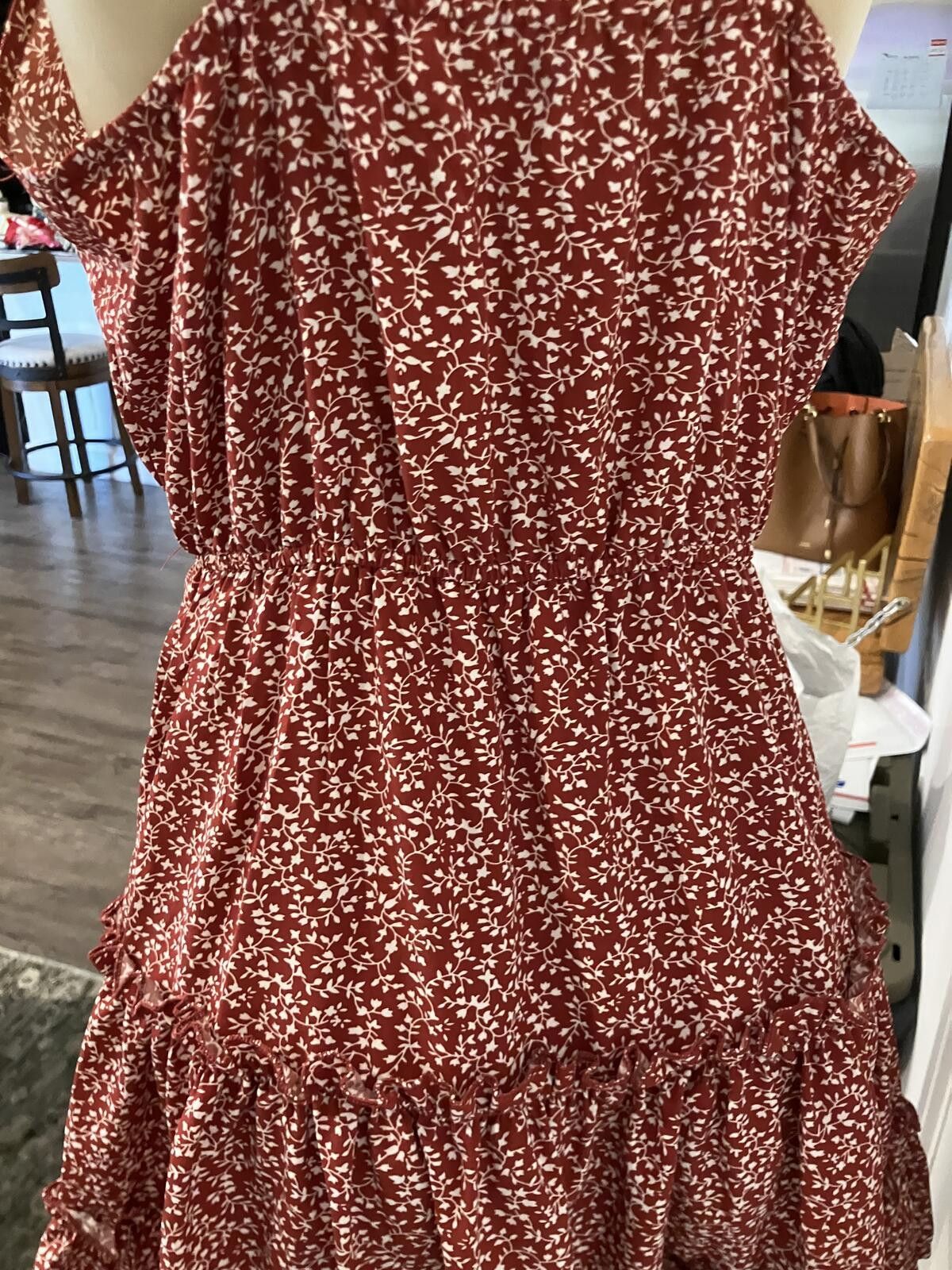 Shein SHEIN Red Floral Tiered Spaghetti Strap Dress Size L / US 10 / IT 46 - 4 Thumbnail