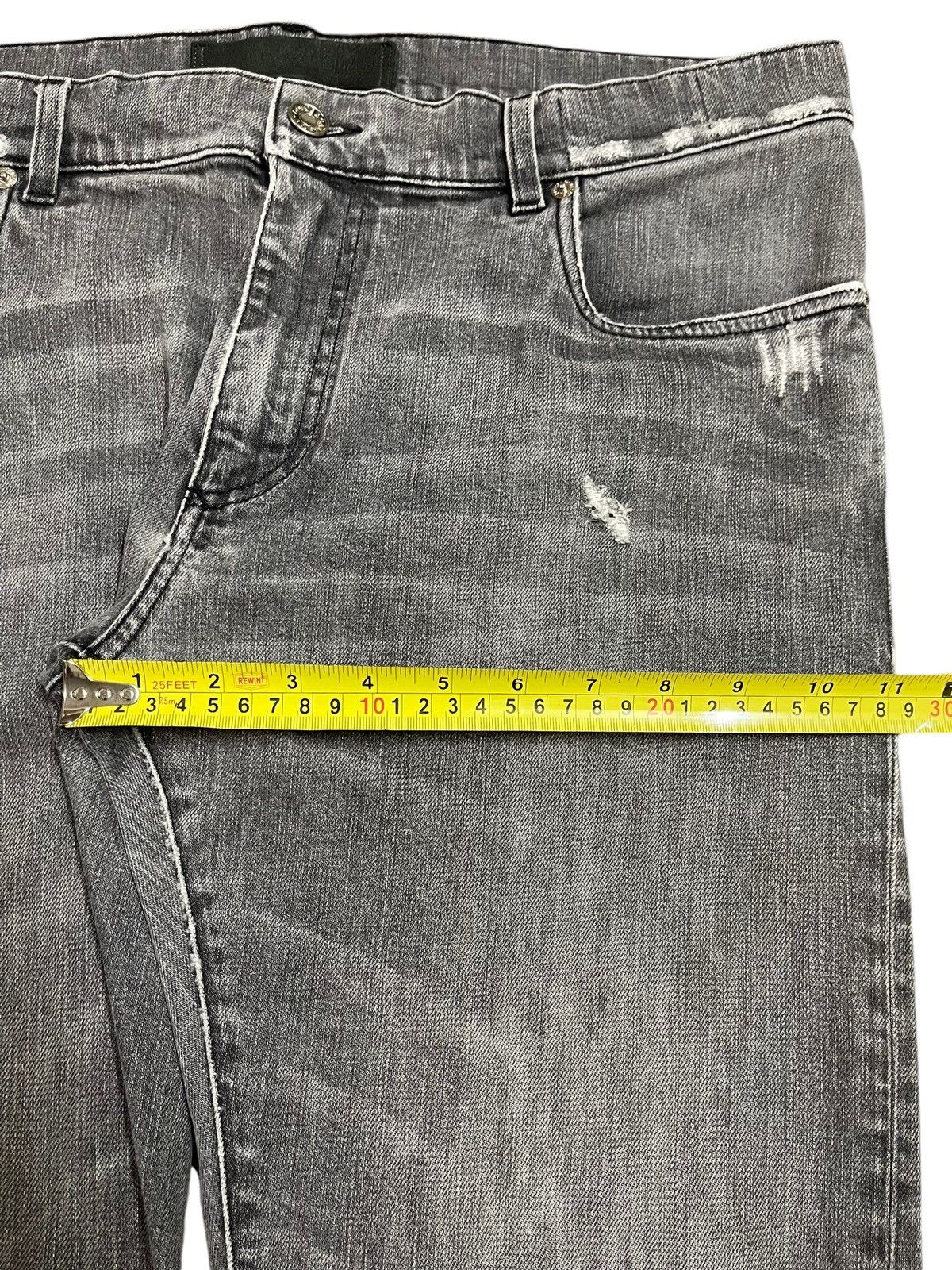 Dolce & Gabbana Vintage Italy Dolce & Gabbana Faded Wash Style Jeans Size US 36 / EU 52 - 16 Thumbnail