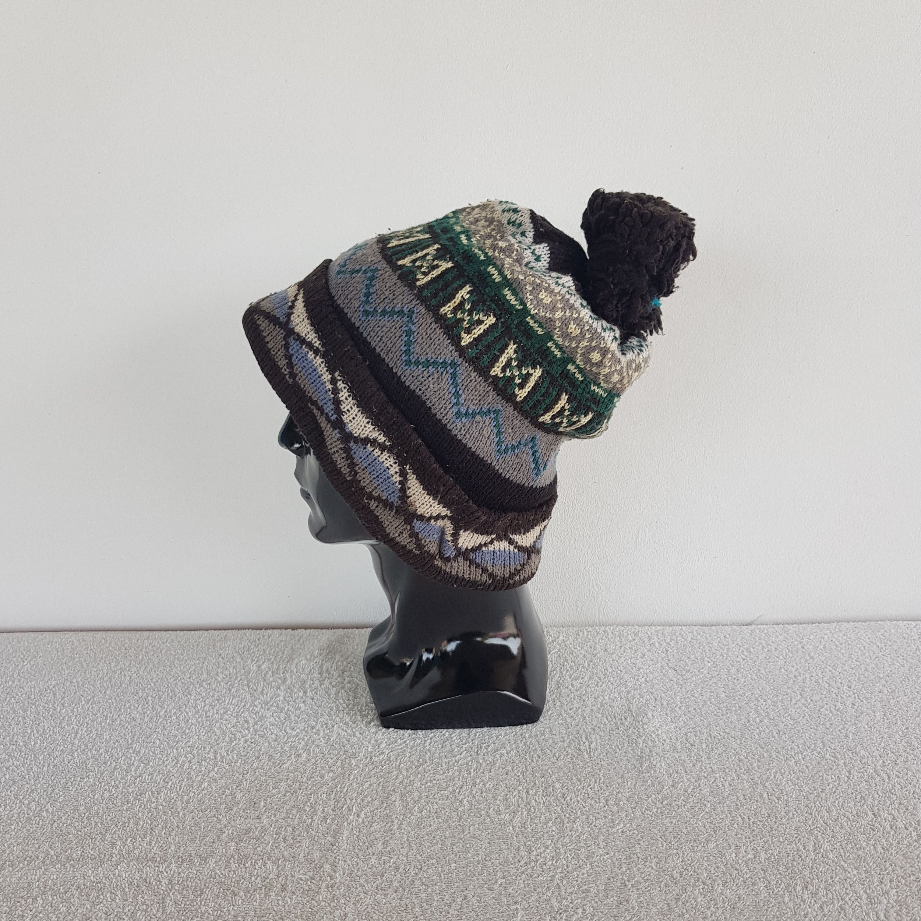 Other Vintage Pattern Beanie Fair Isle Ribbed Knit Snow Caps Hats Size ONE SIZE - 4 Thumbnail