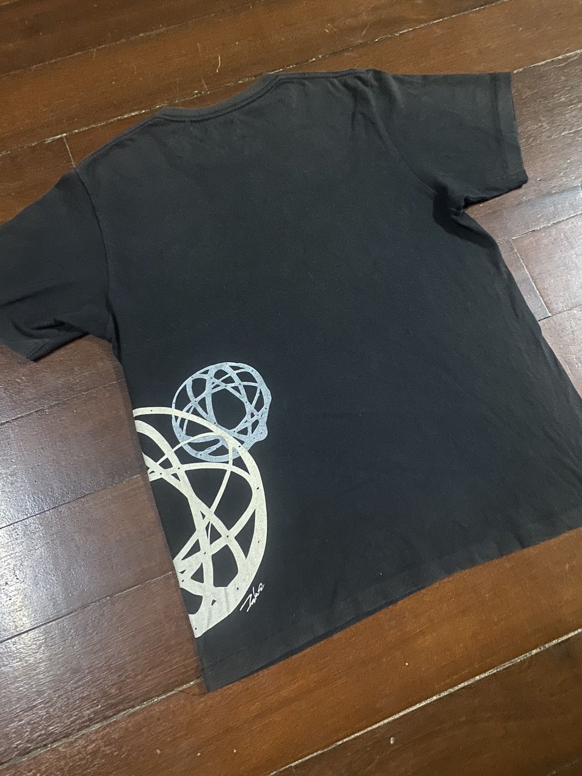 Futura × Uniqlo Rare Futura laboratories x Uniqlo graphic art Tee sun faded Size US L / EU 52-54 / 3 - 10 Thumbnail