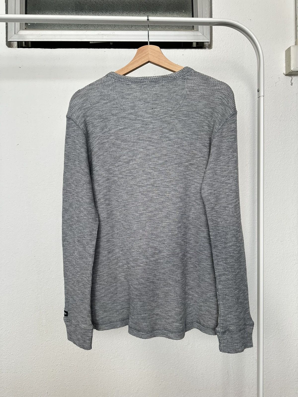 GOODENOUGH 2000's Ball warmer long sleeve Size US L / EU 52-54 / 3 - 8 Thumbnail