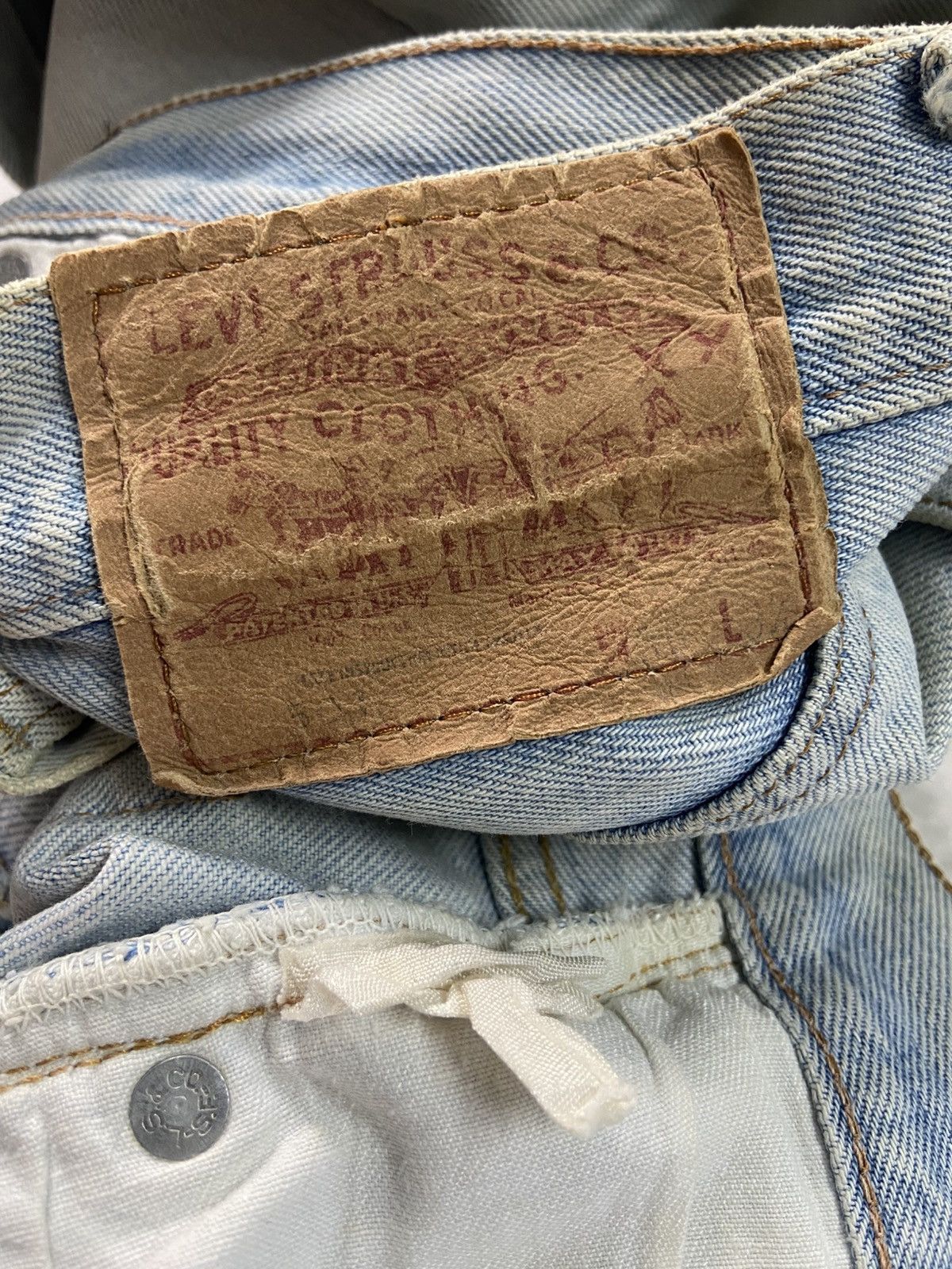Levi's Vintage 70s Levi’s 501 Redline Selvedge Jeans Button 6 Size US 29 - 6 Thumbnail