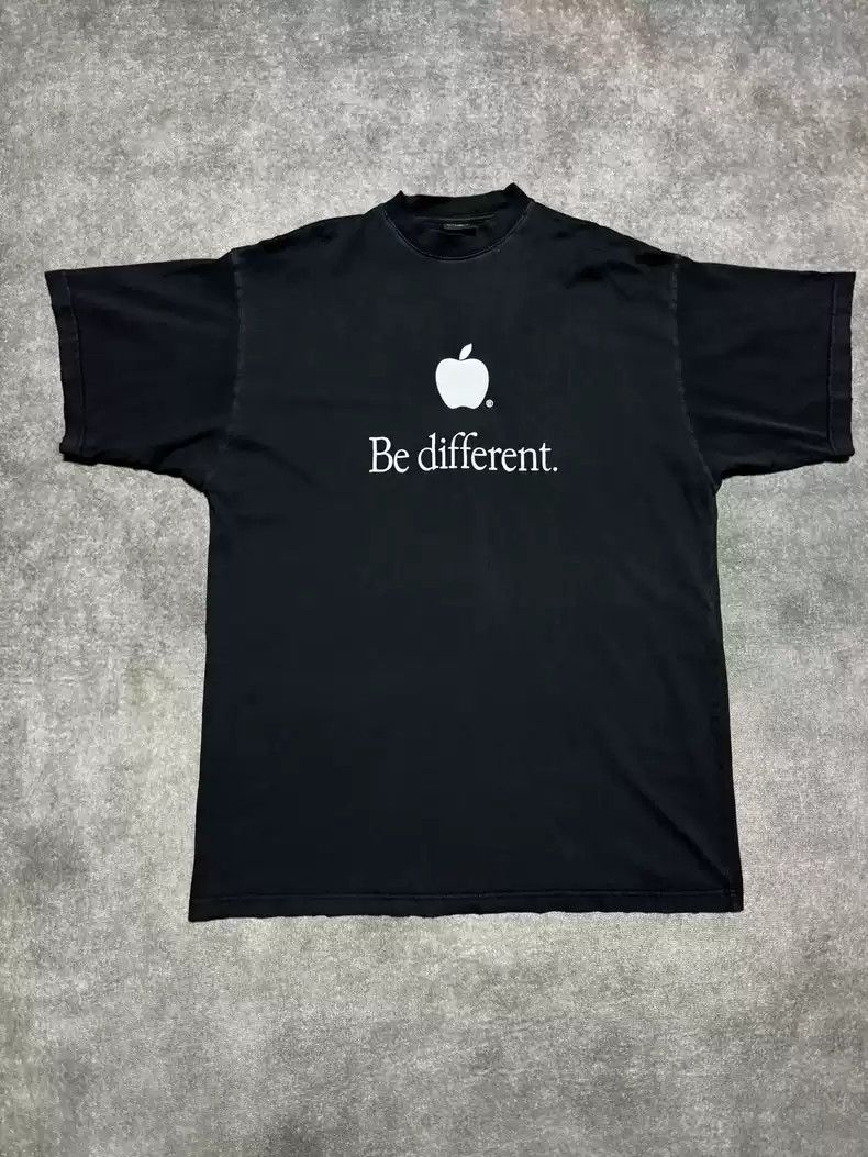 22AW Balenciaga Be Different Tee Apple Logo Embroidered T