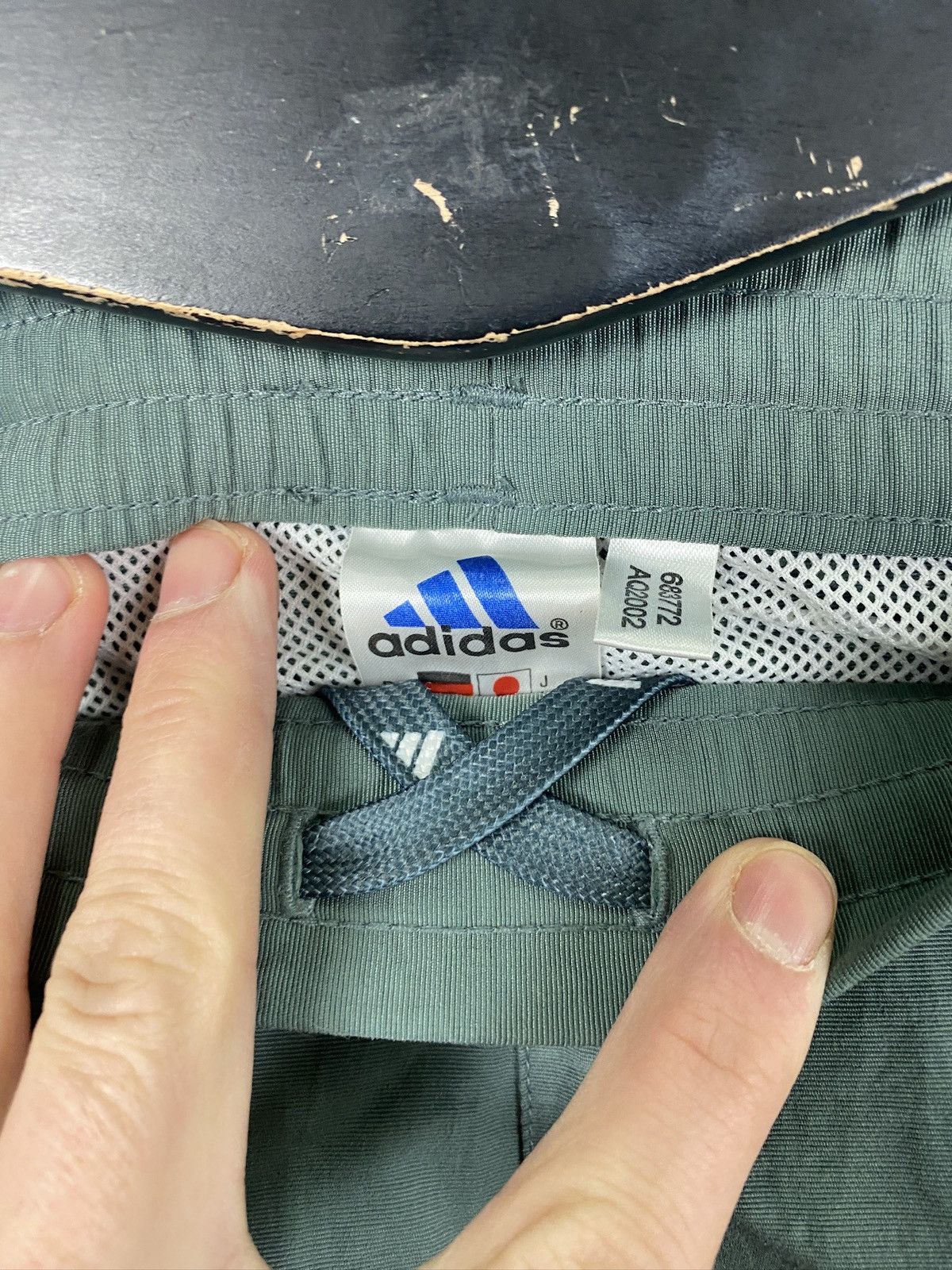Adidas × Vintage Men’s Adidas Shorts Vintage Sports Streetwear Size Small Size US 30 / EU 46 - 5 Thumbnail