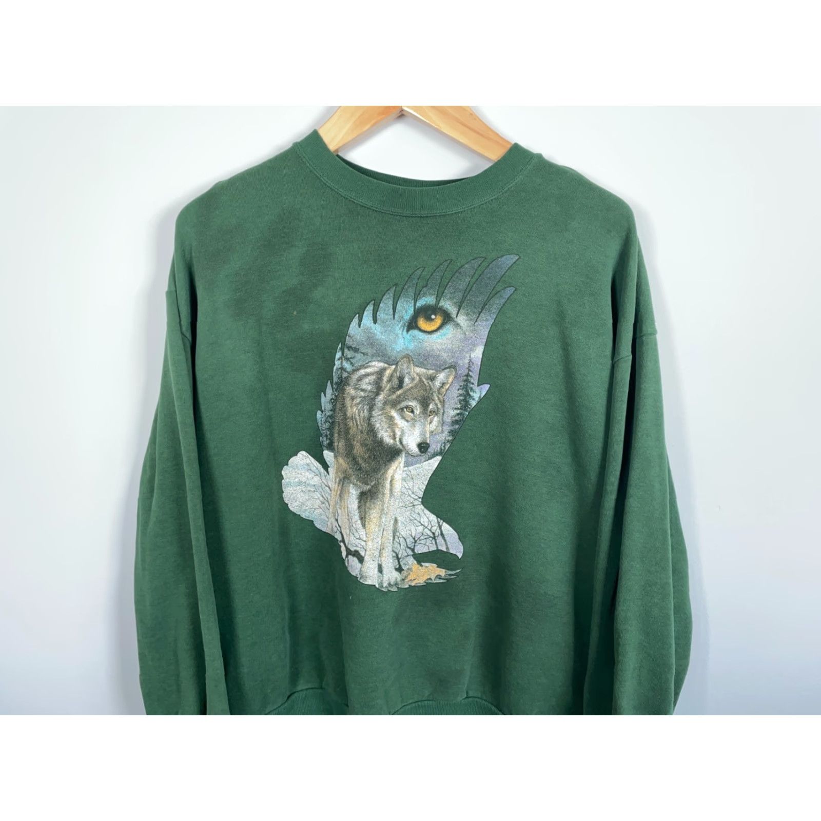 Vintage Vintage Wolf 90s Collage Sweatshirt Large Green 50/50 Blend Cotton Cotton Blend Fleece Graphic Print Crew Neck Long Sleeve Sweatshirt Men Regular Bio? Size US L / EU 52-54 / 3 - 4 Thumbnail