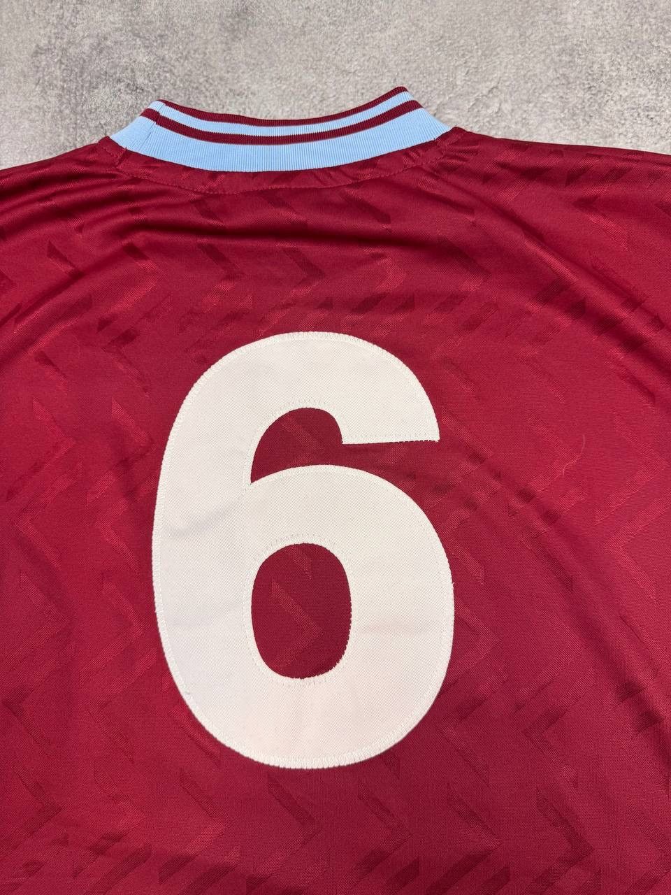 Other Score Draw West Ham United 1994 95 Retro Football Jersey Size US M / EU 48-50 / 2 - 8 Thumbnail