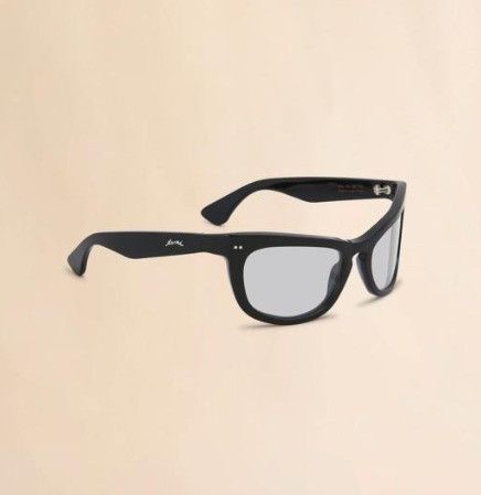 o1f1d3z1025 Size: OS / Sunglasses in Black