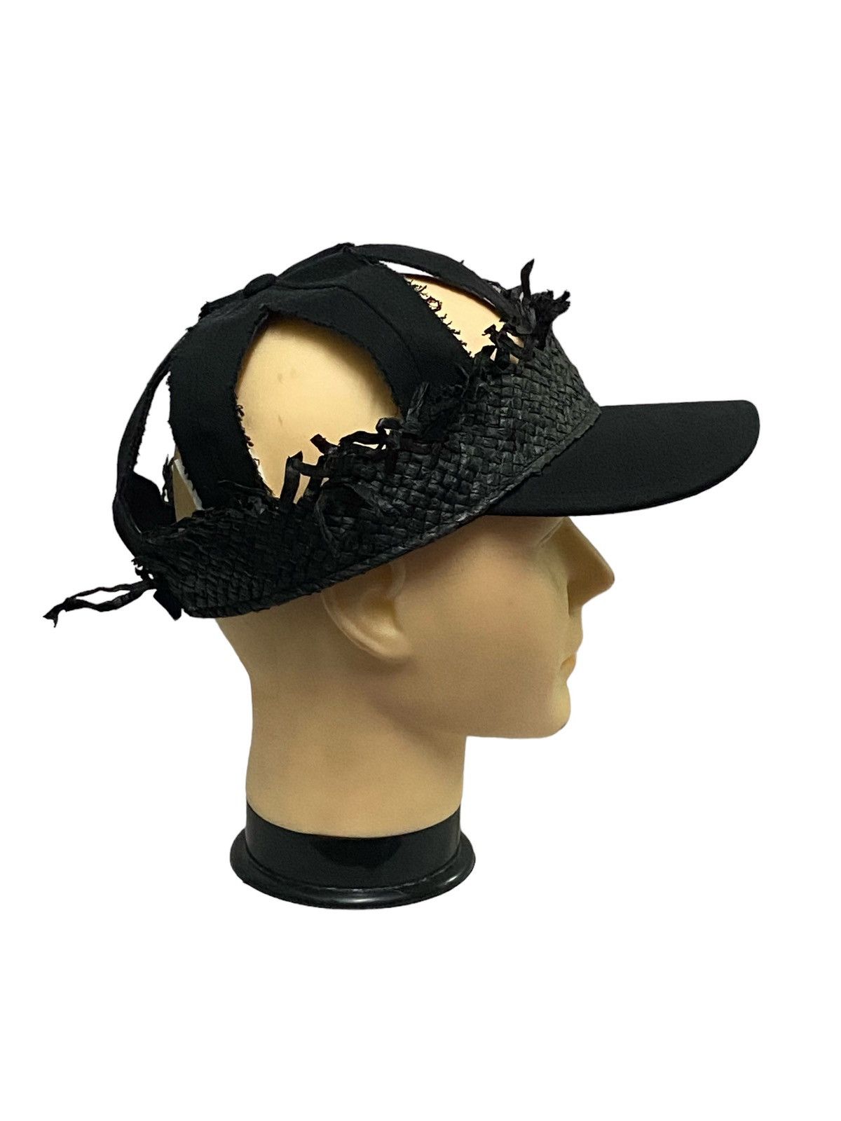 Maison Margiela Rare‼️Maison Margiela Decorated Raphia Hat Black in Black Size ONE SIZE - 5 Thumbnail