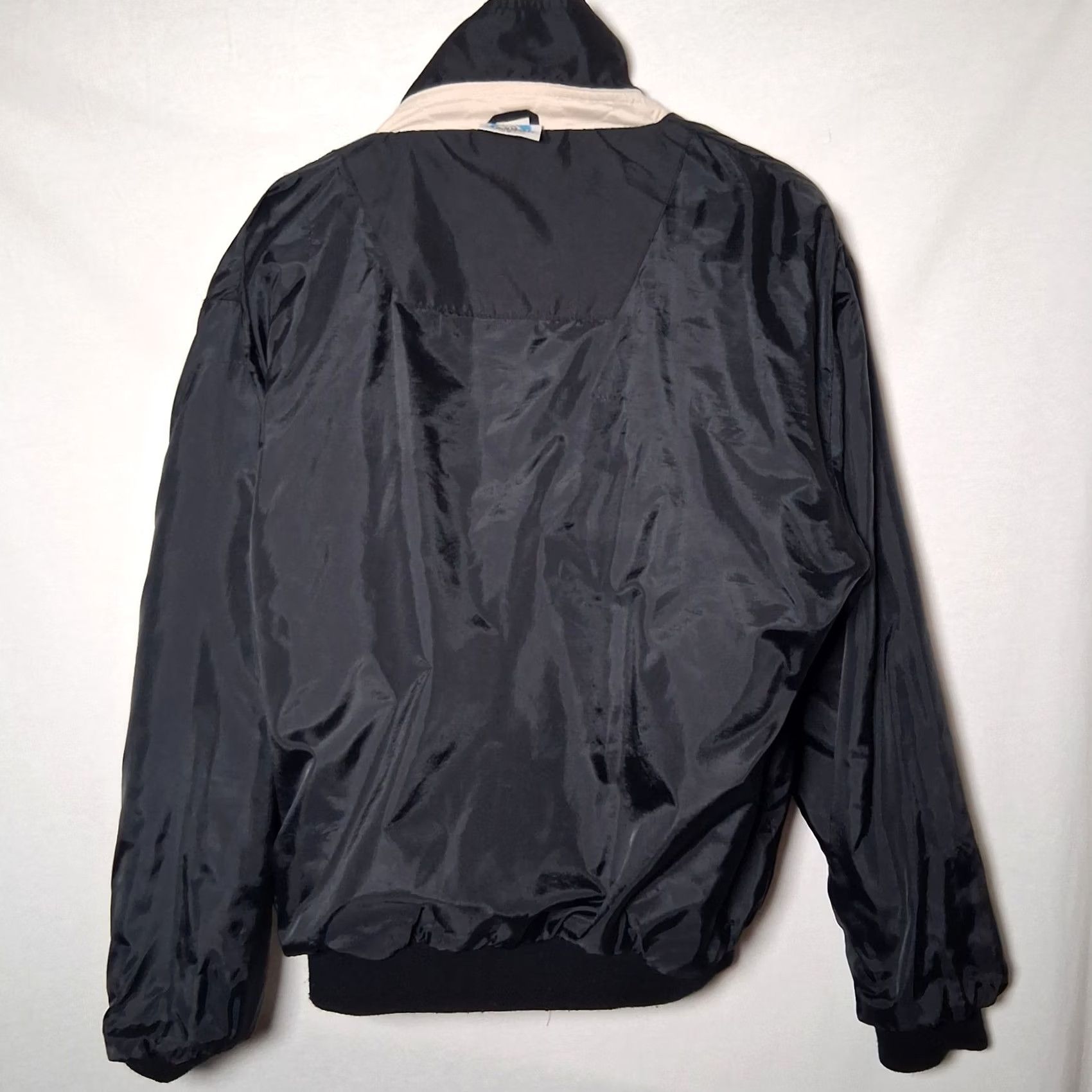 Vintage Vintage Fahrenheit Bomber Jacket Men M Black Lightweight Softshell Polyester Lined Embroidered West Virginia Ski Resort Theme Size US M / EU 48-50 / 2 - 6 Thumbnail