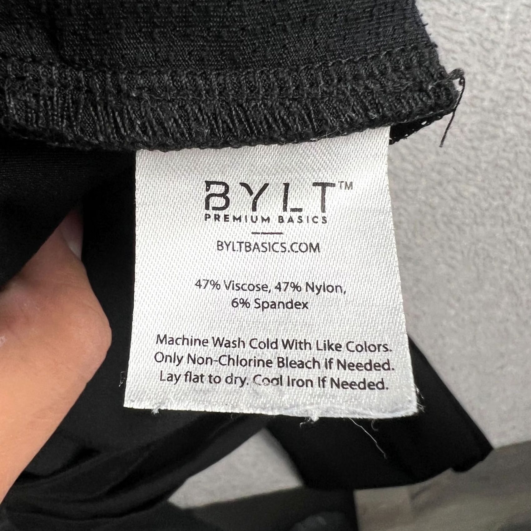 Vintage BYLT Everyday Jogger Pants Slim Fit Stretch Performance 38x28 Mens Black Golf Pants Slim Fit Stretch Mens 38 Black jogger pants Size US 38 / EU 54 - 4 Thumbnail