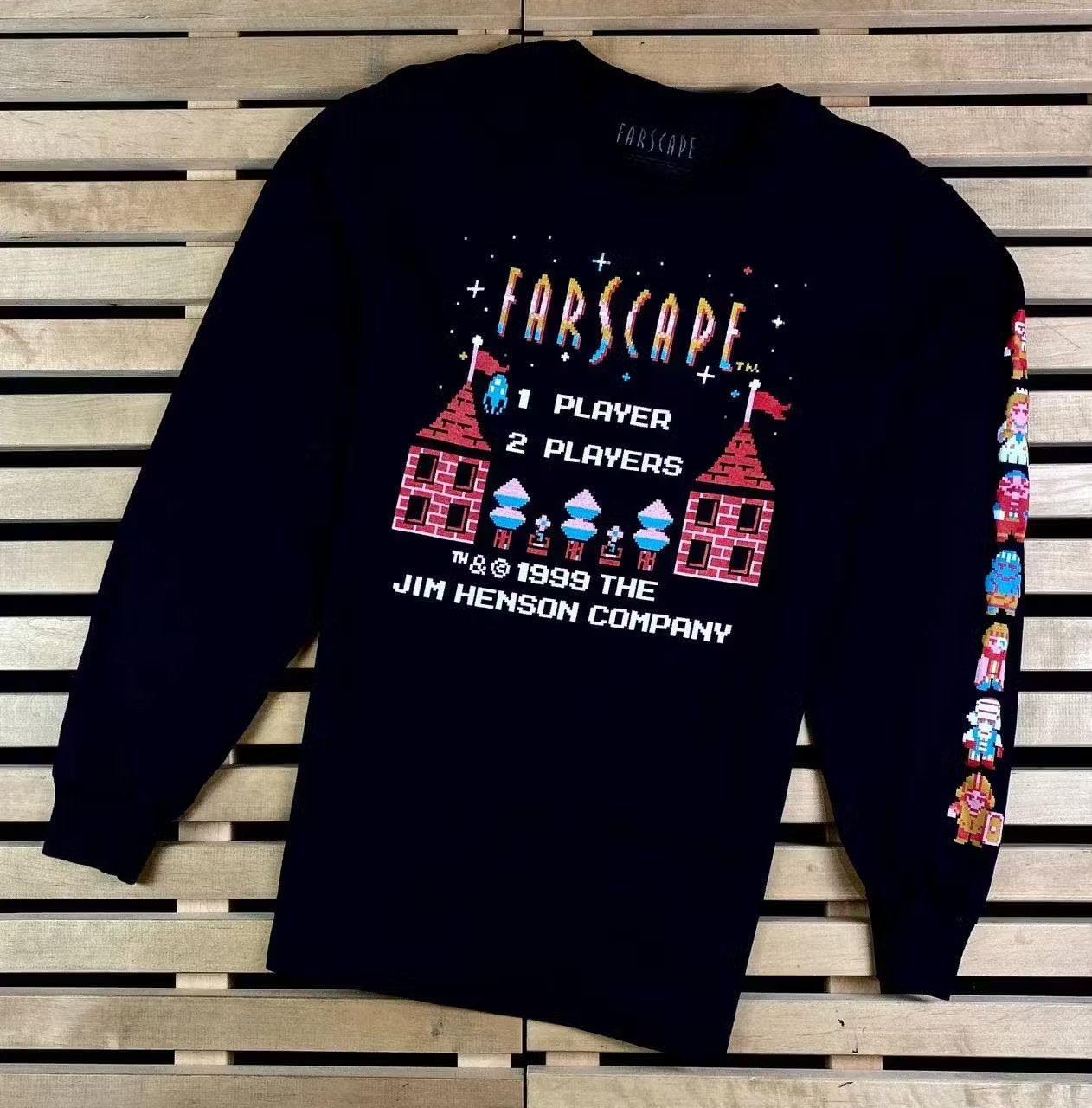 Vintage Mens Vintage Long Sleeve T Shirt Farscape Size L Size US L / EU 52-54 / 3 - 5 Thumbnail