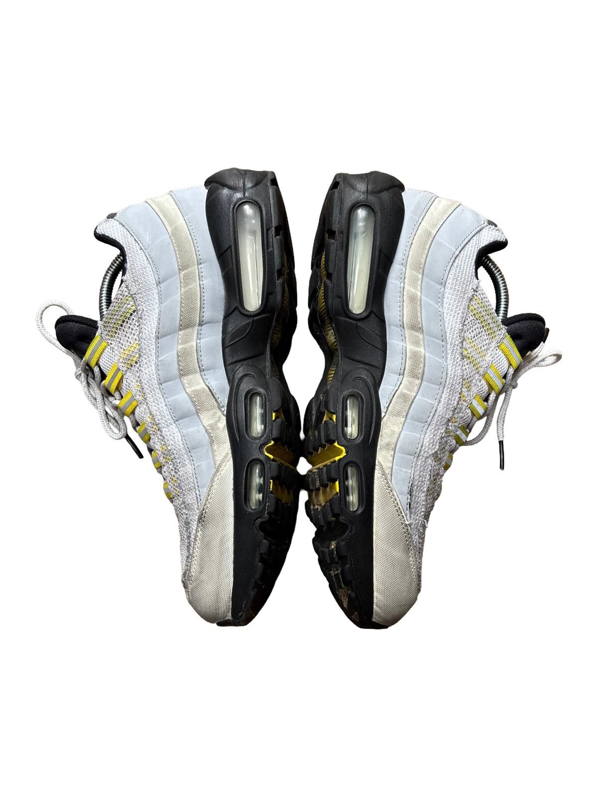 Nike Nike Air Max 95 Tour Yellow DQ3982-100 – UK 9 Size US 10 / EU 43 - 2 Thumbnail