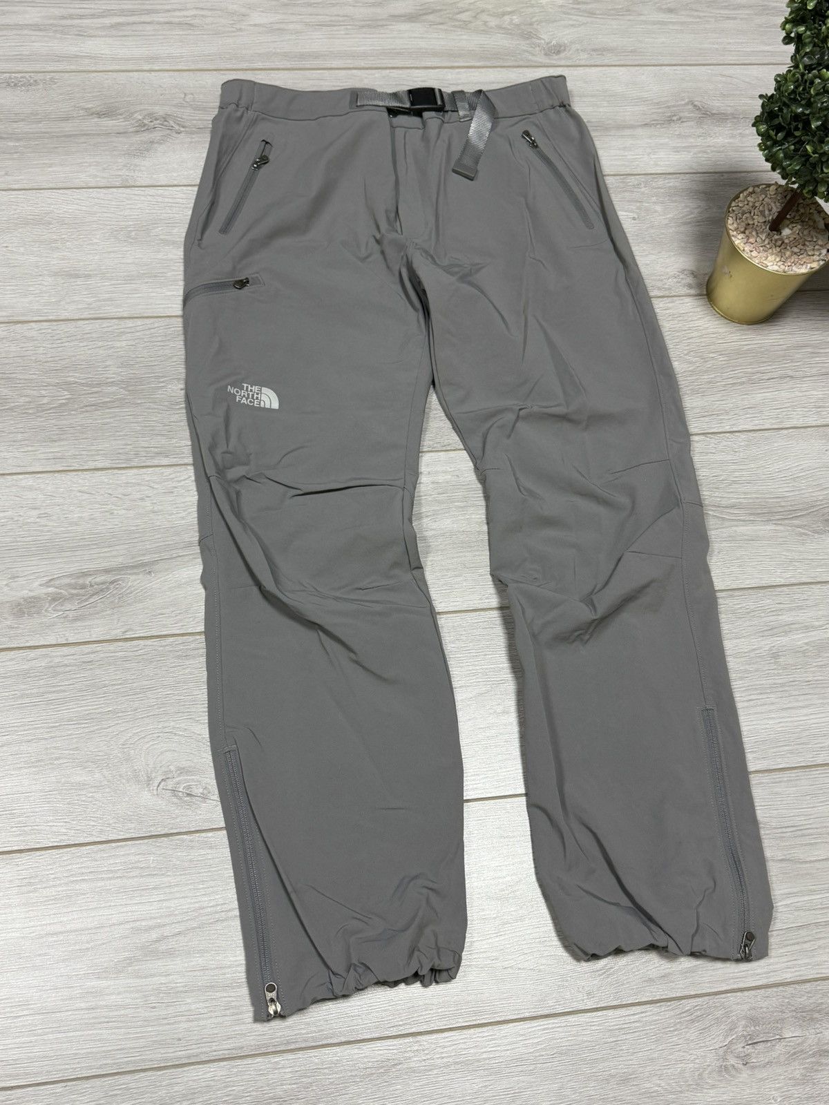 The North Face TNF The North Face pants multi-pocket hiking Size US 38 / EU 54 - 2 Thumbnail