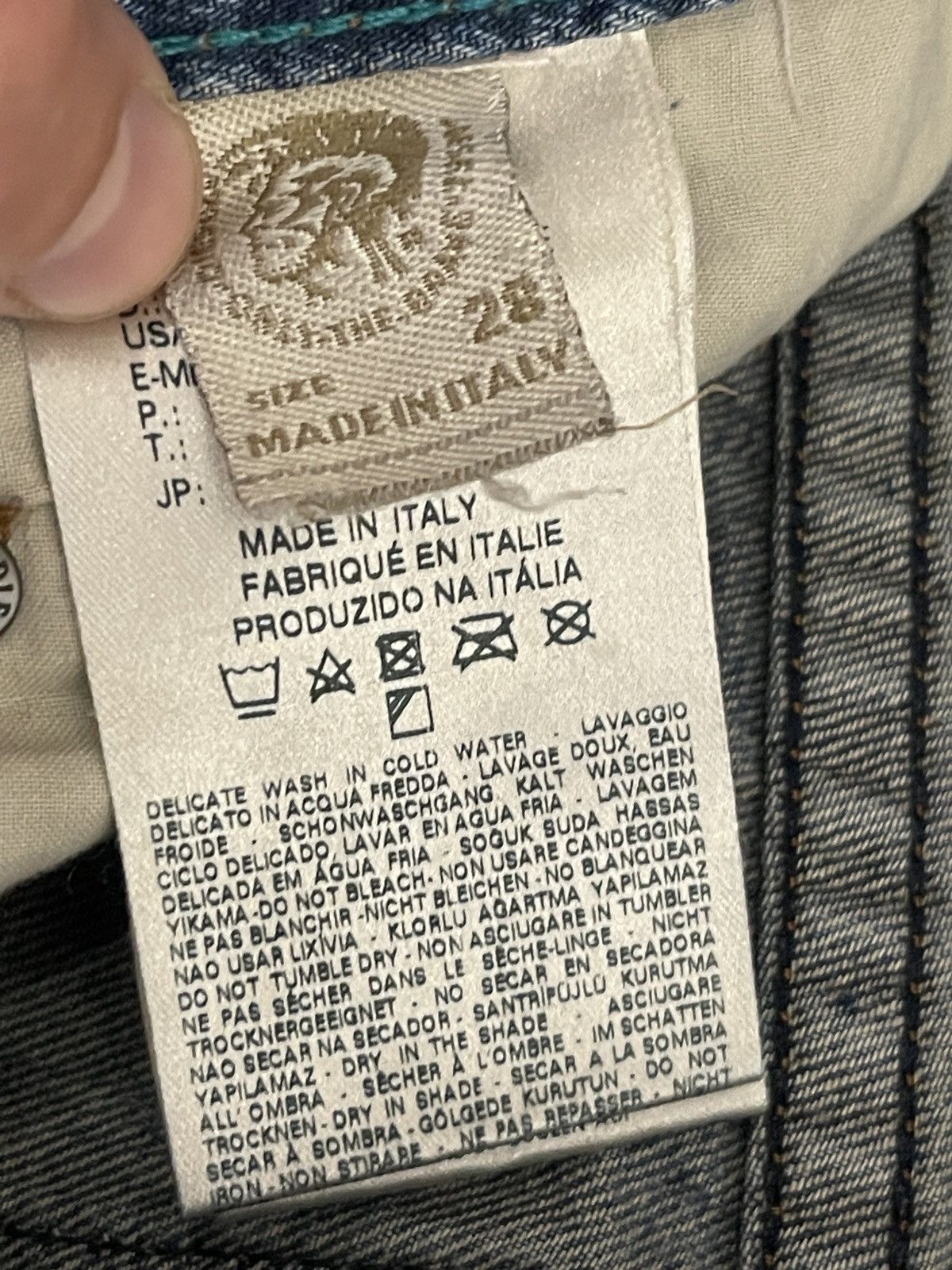 Diesel Vintage Diesel Distressed Jeans Faded Denim Pants W28 L32 Size US 28 / EU 44 - 9 Thumbnail