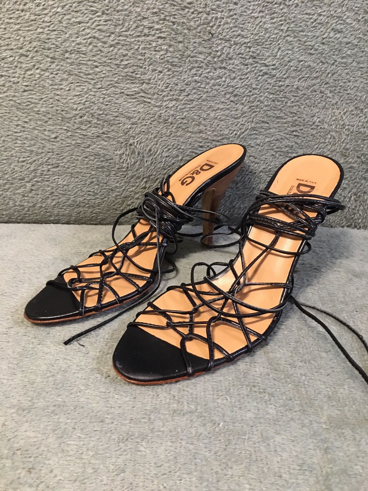 Dolce & Gabbana Dolce & Gabbana Black Leather Gladiator Strap Heels EU38 Size US 8 / IT 38 - 1 Thumbnail