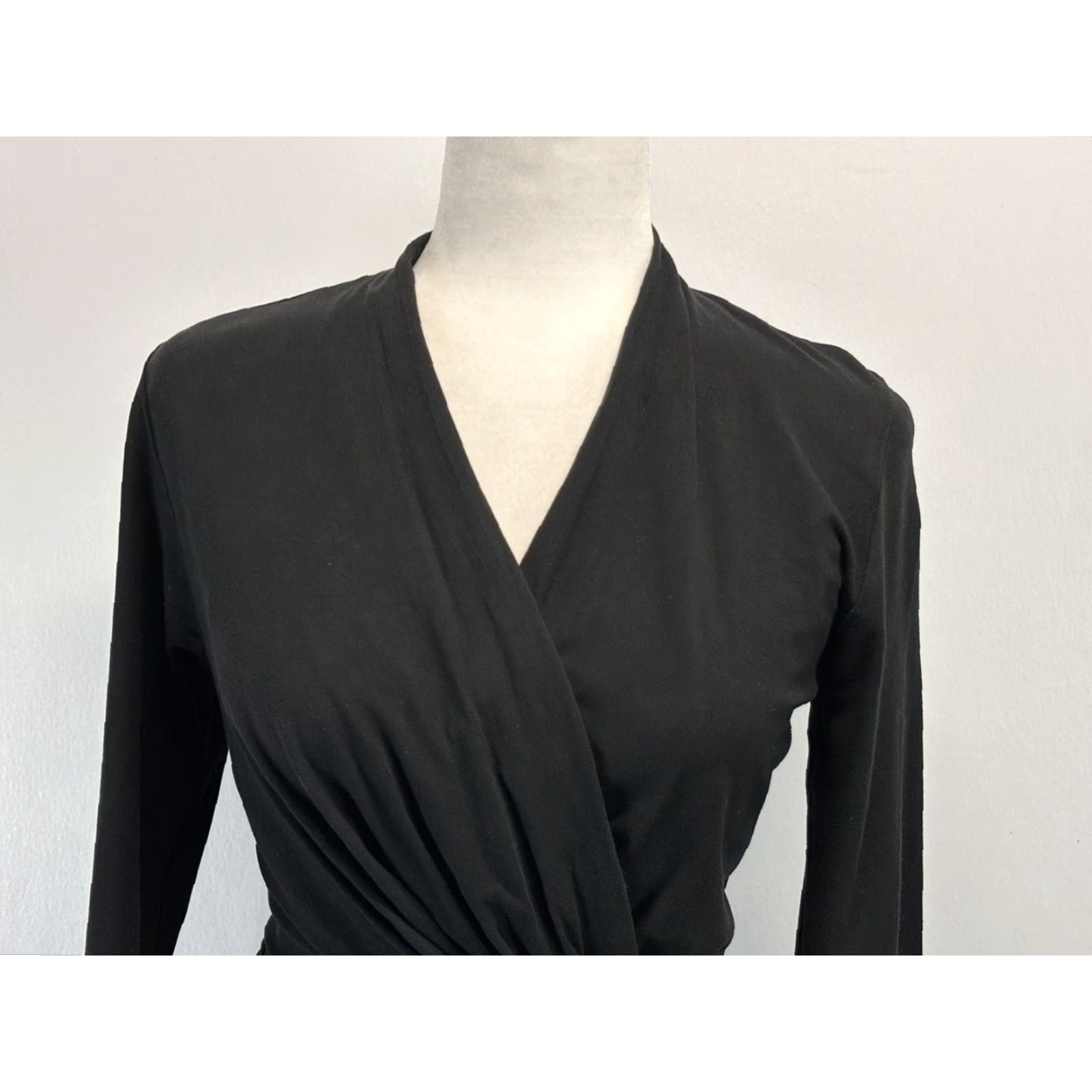 M.M.LaFleur MM.LaFleur Casey Wrap Dress Size Large Black 3/4 Sleeve Bodycon Knee Length Womens Size L / US 10 / IT 46 - 5 Thumbnail