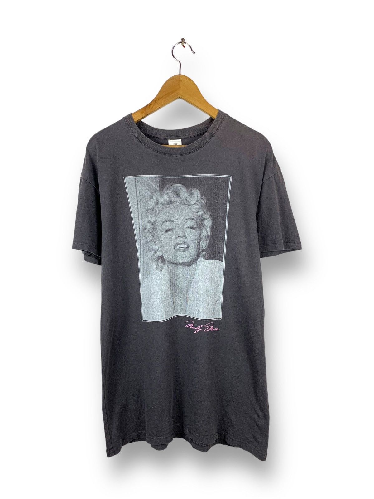 Band Tees Steals! Marilyn Monroe H&M Potrait Tee Oversize Cut Size US S / EU 44-46 / 1 - 1 Thumbnail