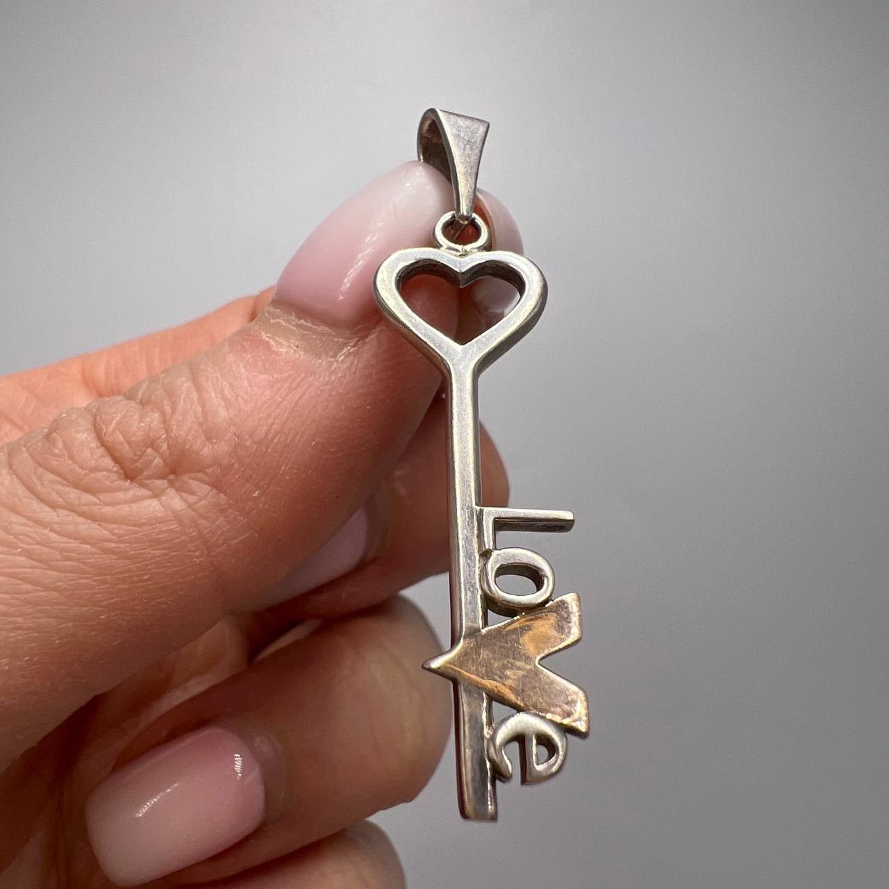 Vintage Fine Vintage Pendant Key Love Silver 875 Gold 9K Marked Size ONE SIZE - 8 Thumbnail