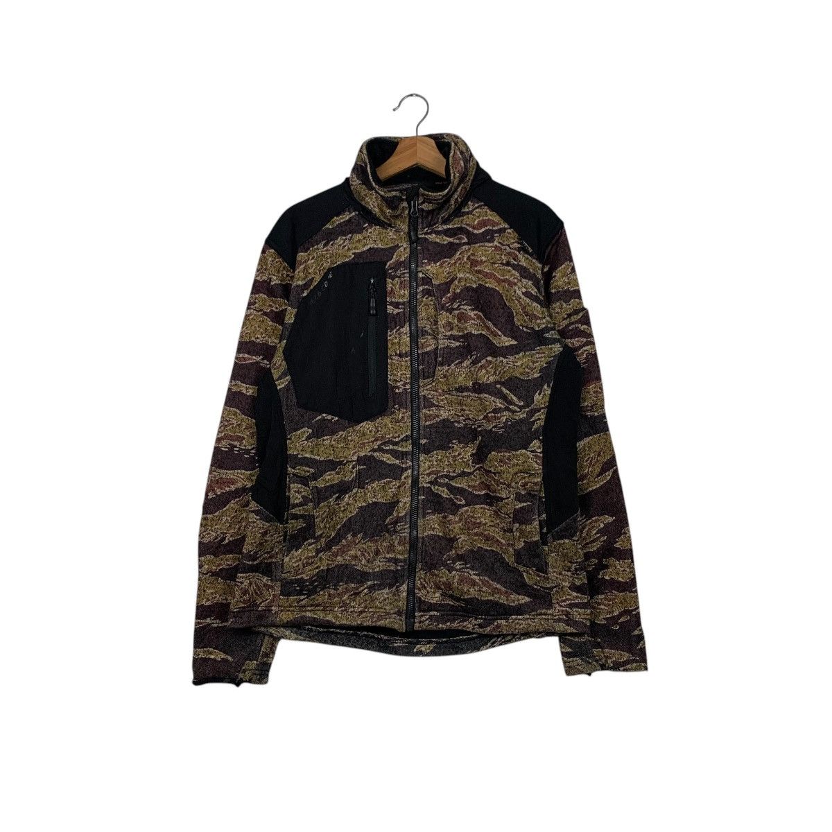 Huntington FIELD CORE Cordura Fabric Camo Jacket #1670-C74 Size US L / EU 52-54 / 3 - 1 Thumbnail