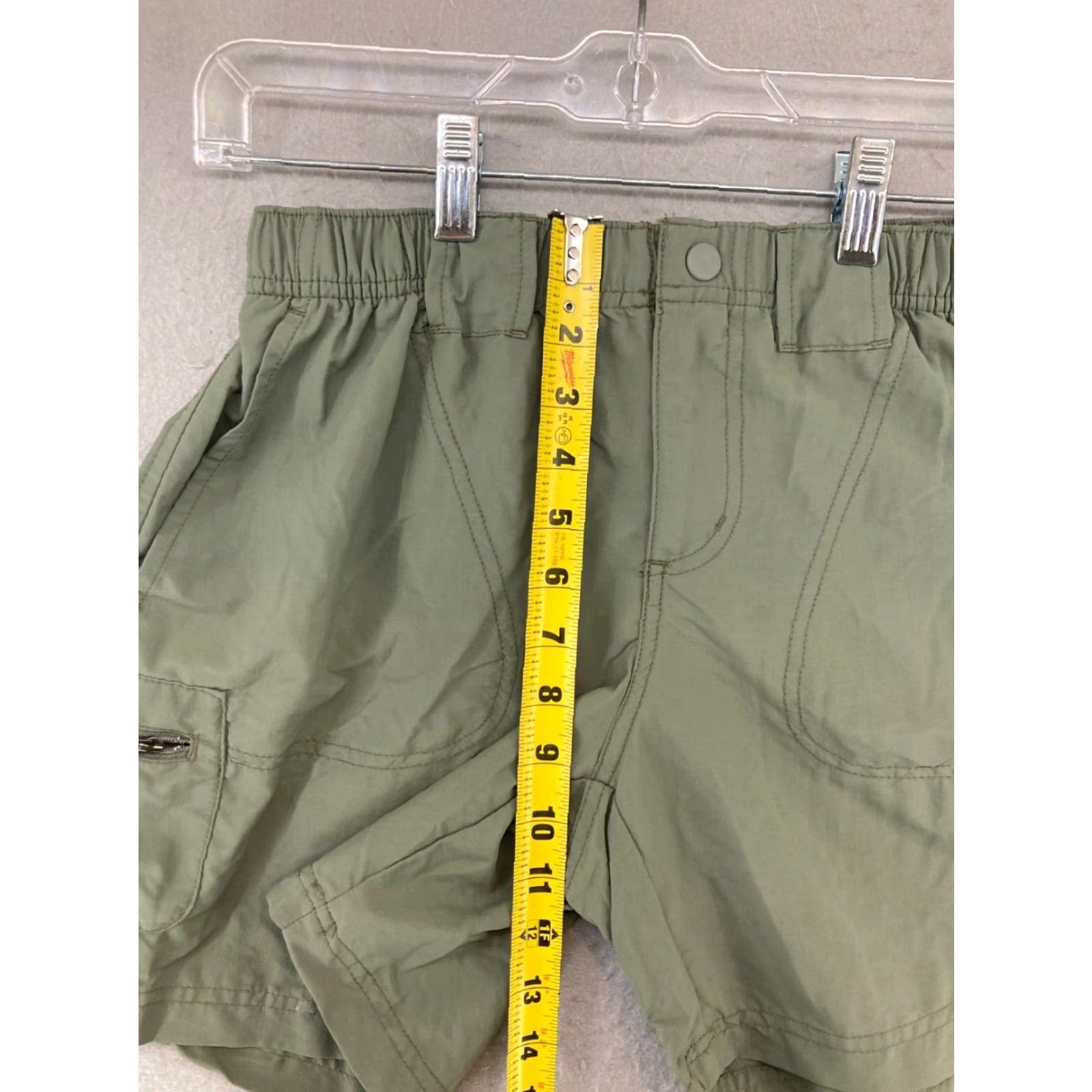 Vintage Columbia Women's Cargo Shorts XS Green Outdoor Hiking Activewear Casual Travel Nylon Elastic Waist Pockets Size 26" / US 2 / IT 38 - 4 Thumbnail