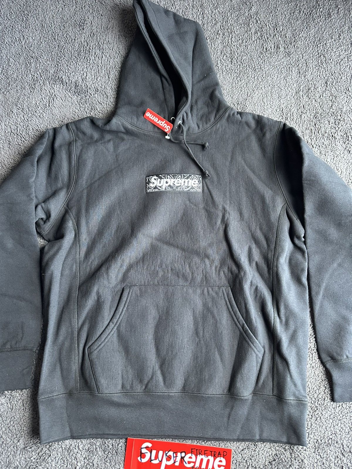 Supreme Supreme Bandana Box Logo Hoodie Size L / New Dead Stock Size US L / EU 52-54 / 3 - 4 Thumbnail