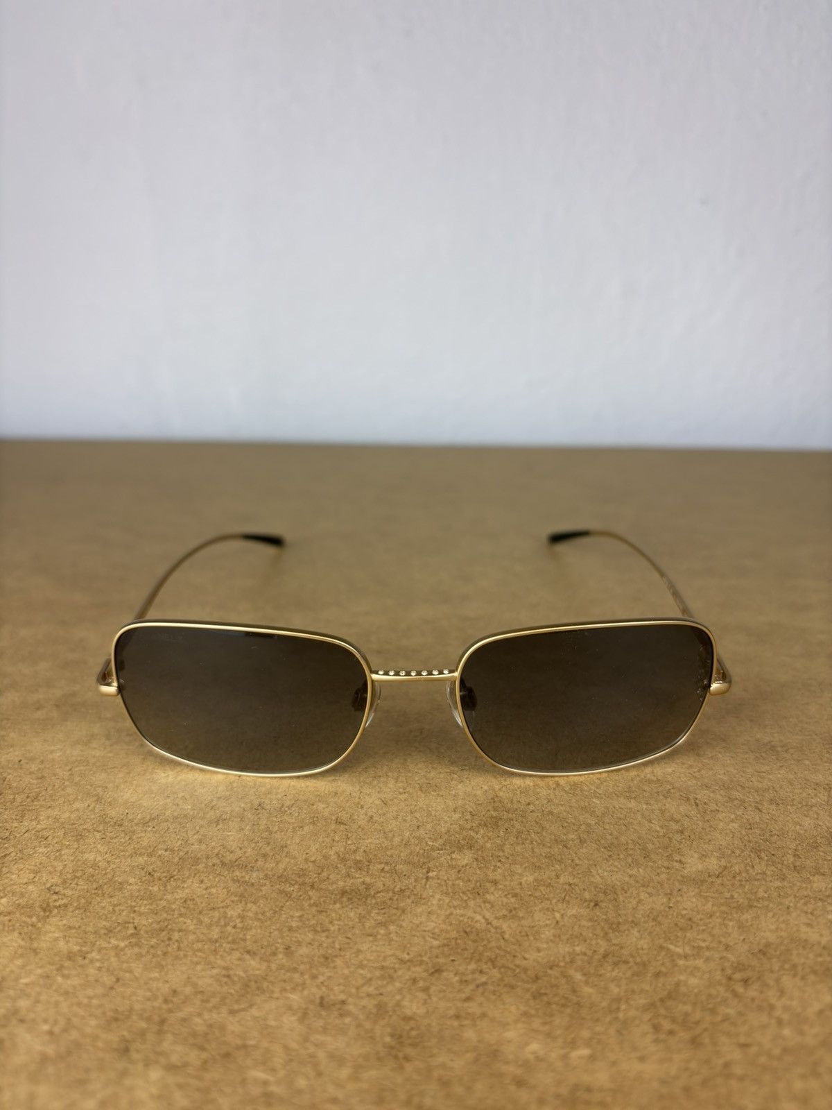 Chanel × Designer × Vintage Vintage Chanel Sunglasses Charm Metal Gold Luxury Unisex 90s Size ONE SIZE - 2 Thumbnail