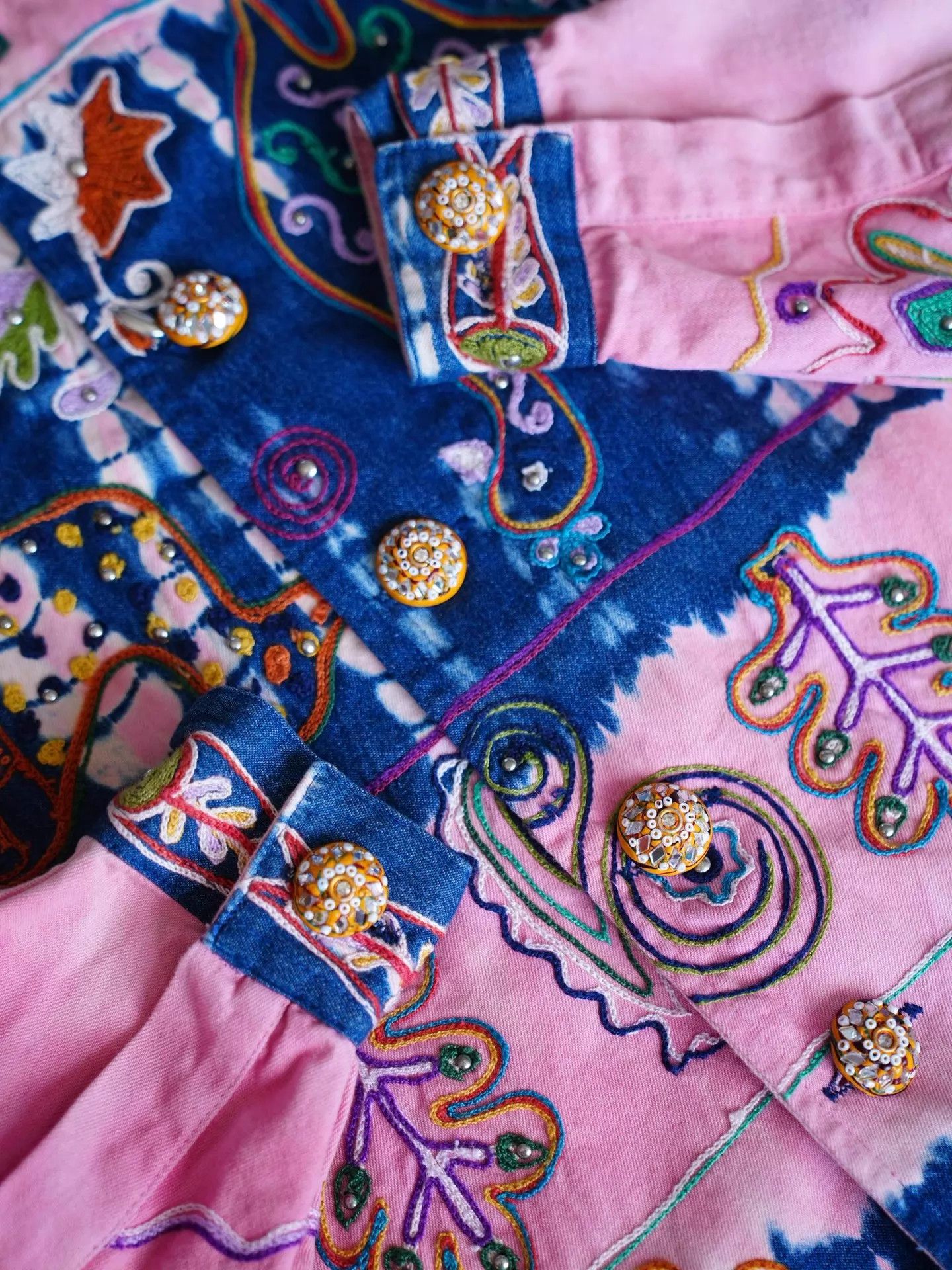 Haute Hippie Hippie Colorful Abstract Embroidery Denim Jacket Women's Size S / US 4 / IT 40 - 9 Thumbnail