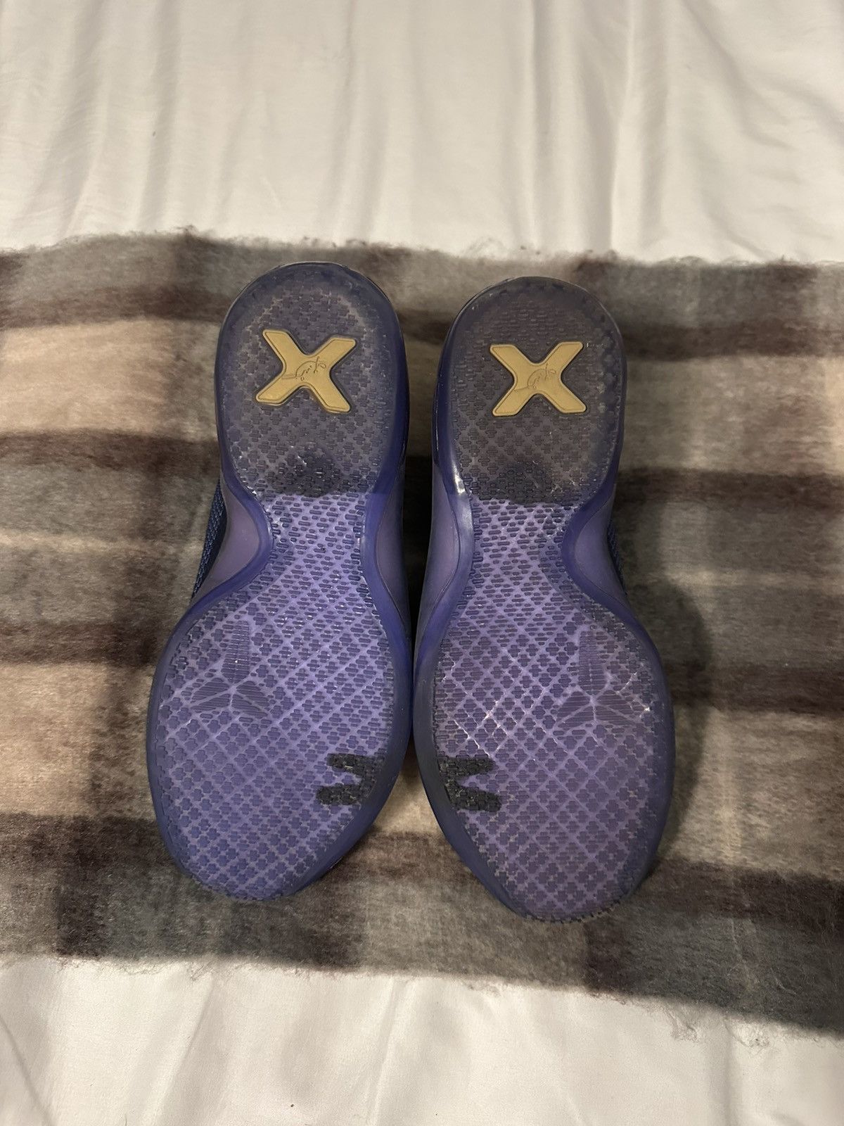 Nike Kobe X Blackout Size US 7 / EU 40 - 5 Thumbnail