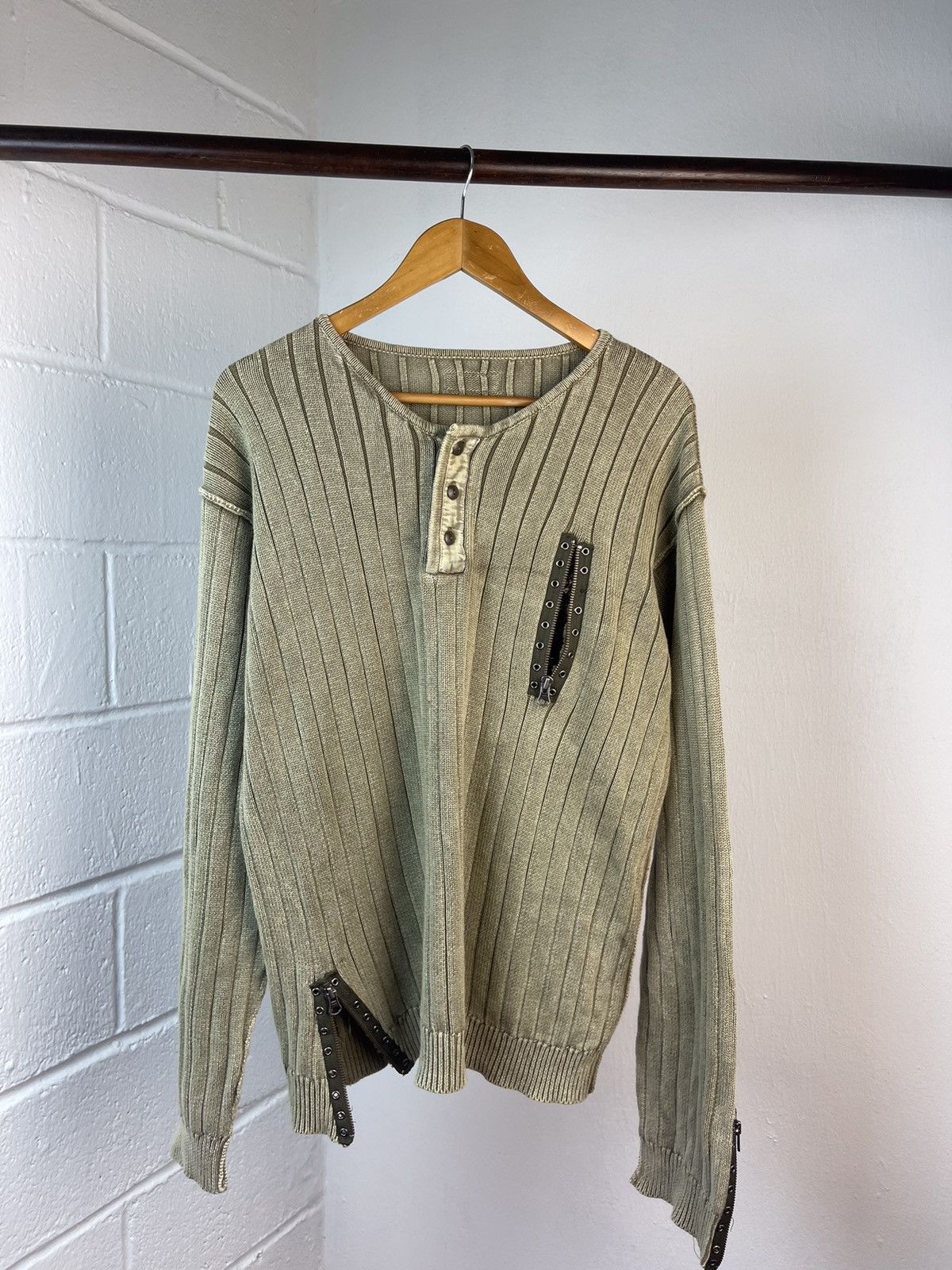 If Six Was Nine Japanese brand Zip Patch Knit . Size US L / EU 52-54 / 3 - 3 Thumbnail