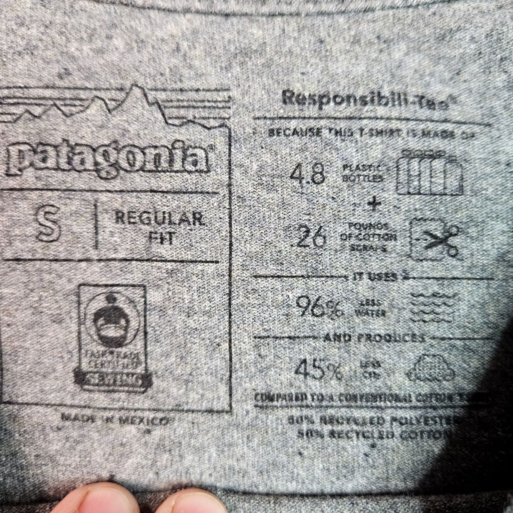 Patagonia Patagonia T-Shirt Regular Fit Unisex Adult Graphic Crew Neck Long Sleeve Tee S Gray Cotton Logo - Mens Size US S / EU 44-46 / 1 - 4 Thumbnail