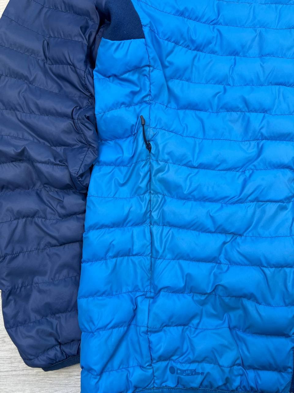 Haglofs Haglöfs Men's Full Zip Long Sleeve Hooded Puffer Jacket M Size US M / EU 48-50 / 2 - 6 Thumbnail
