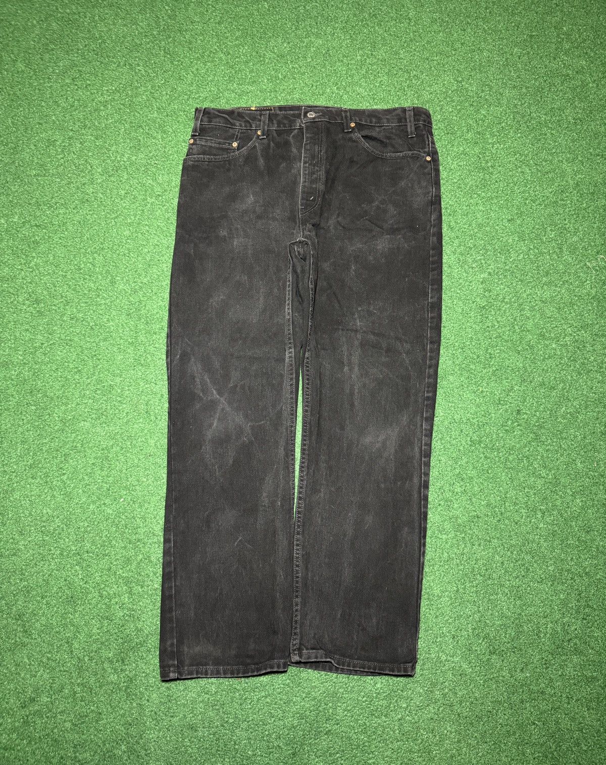 Levi's Vintage Clothing Vintage Levi’s 505 Straight Leg 38x30 Black Denim Jeans Size US 38 / EU 54 - 4 Thumbnail