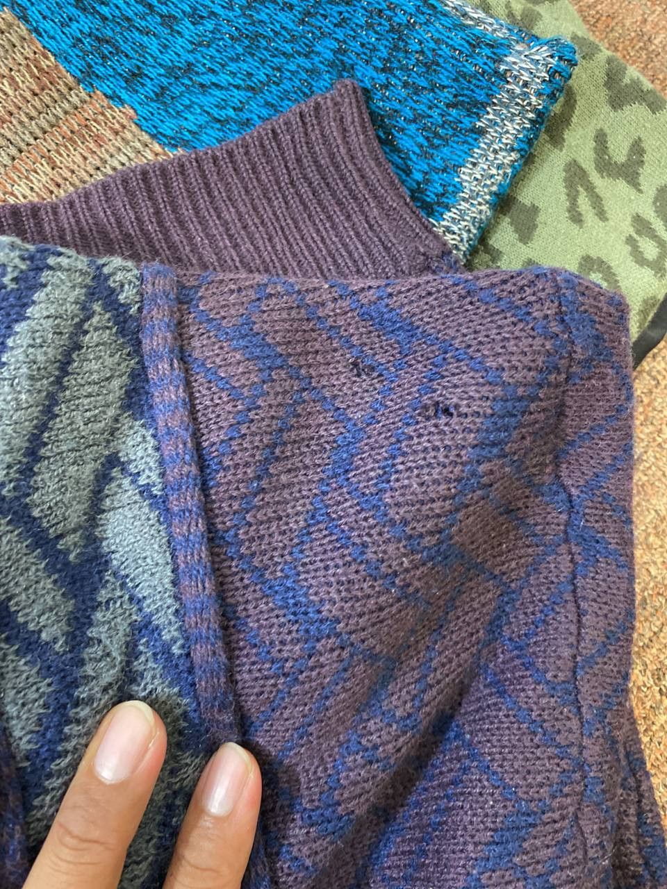 Japanese Brand vintage japanese brand knitwear very nice design Size US L / EU 52-54 / 3 - 8 Thumbnail