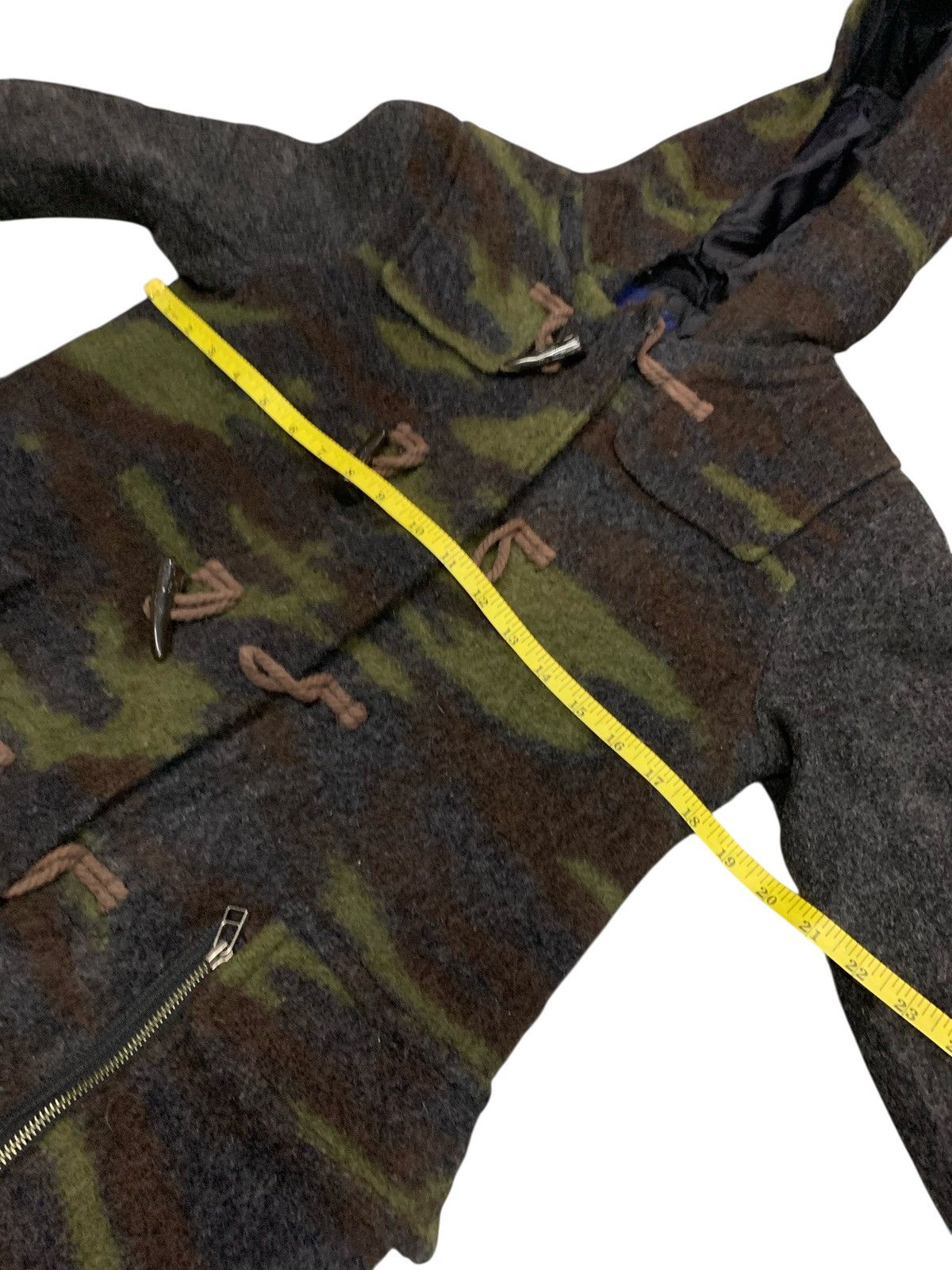 Avirex Rare Avirex Camo Heavy Jacket Hoodie Zipper Down Size US M / EU 48-50 / 2 - 10 Thumbnail