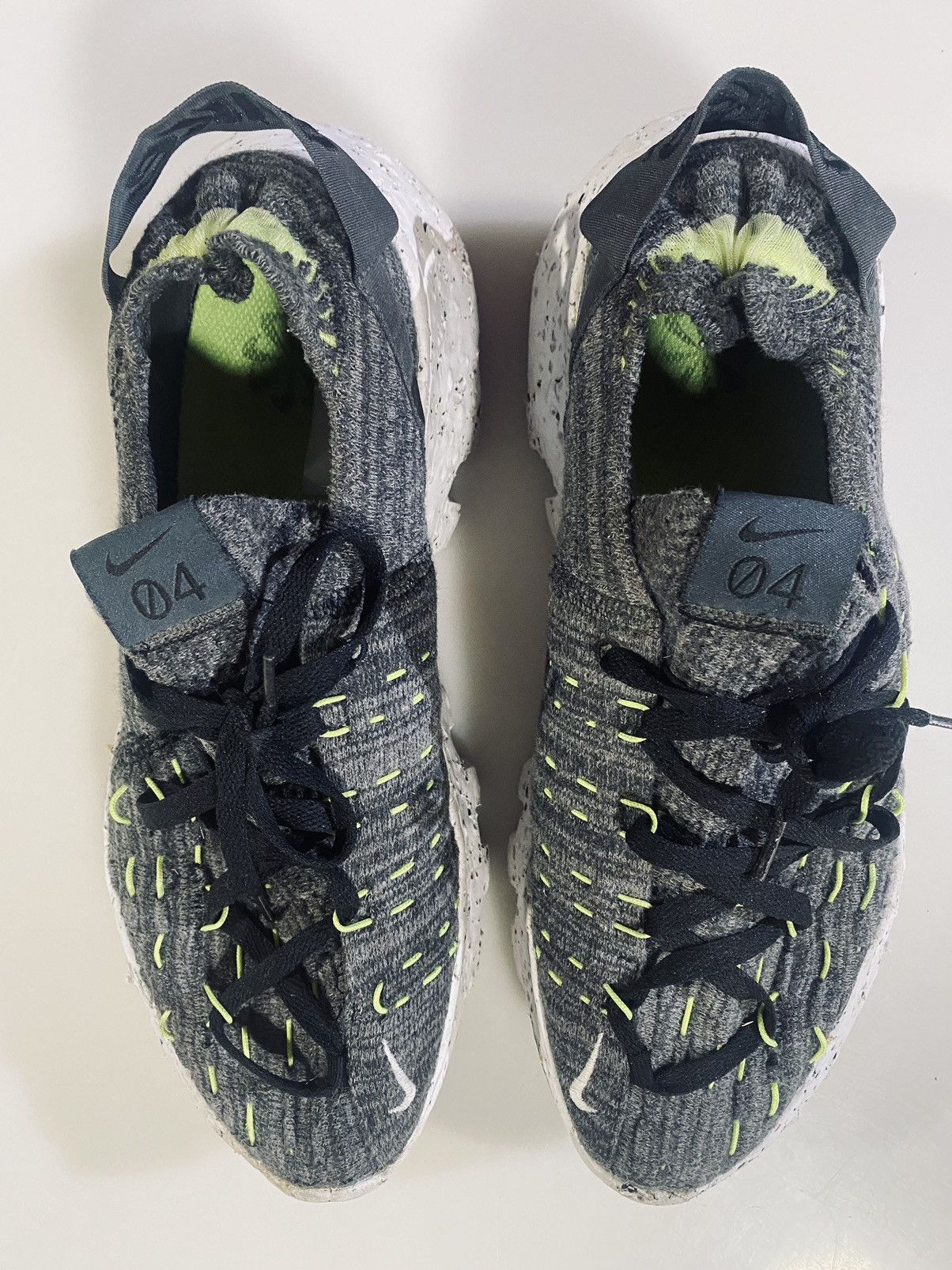 Nike VGC Nike Space Hippie 04 "Black/Volt" sneakers 9.5 Size US 9.5 / EU 42-43 - 5 Thumbnail