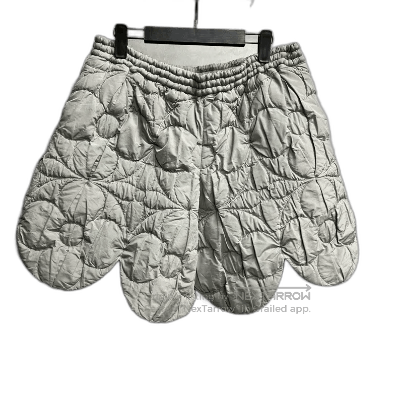 Louis Vuitton louis vuitton straight. Size US 34 / EU 50 - 1 Thumbnail