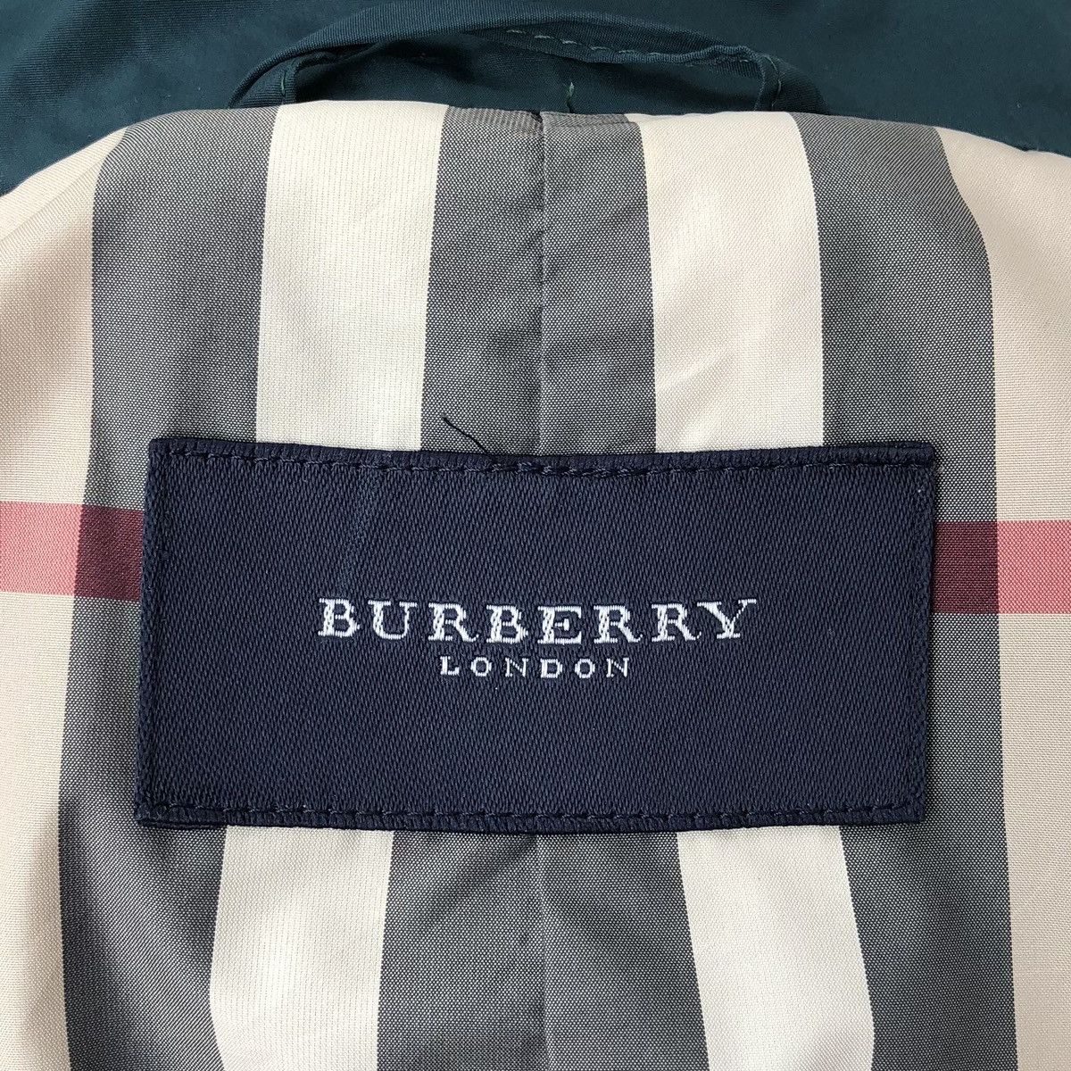 Burberry Burberry London Lightweight Hooded Jacket Size US M / EU 48-50 / 2 - 20 Thumbnail