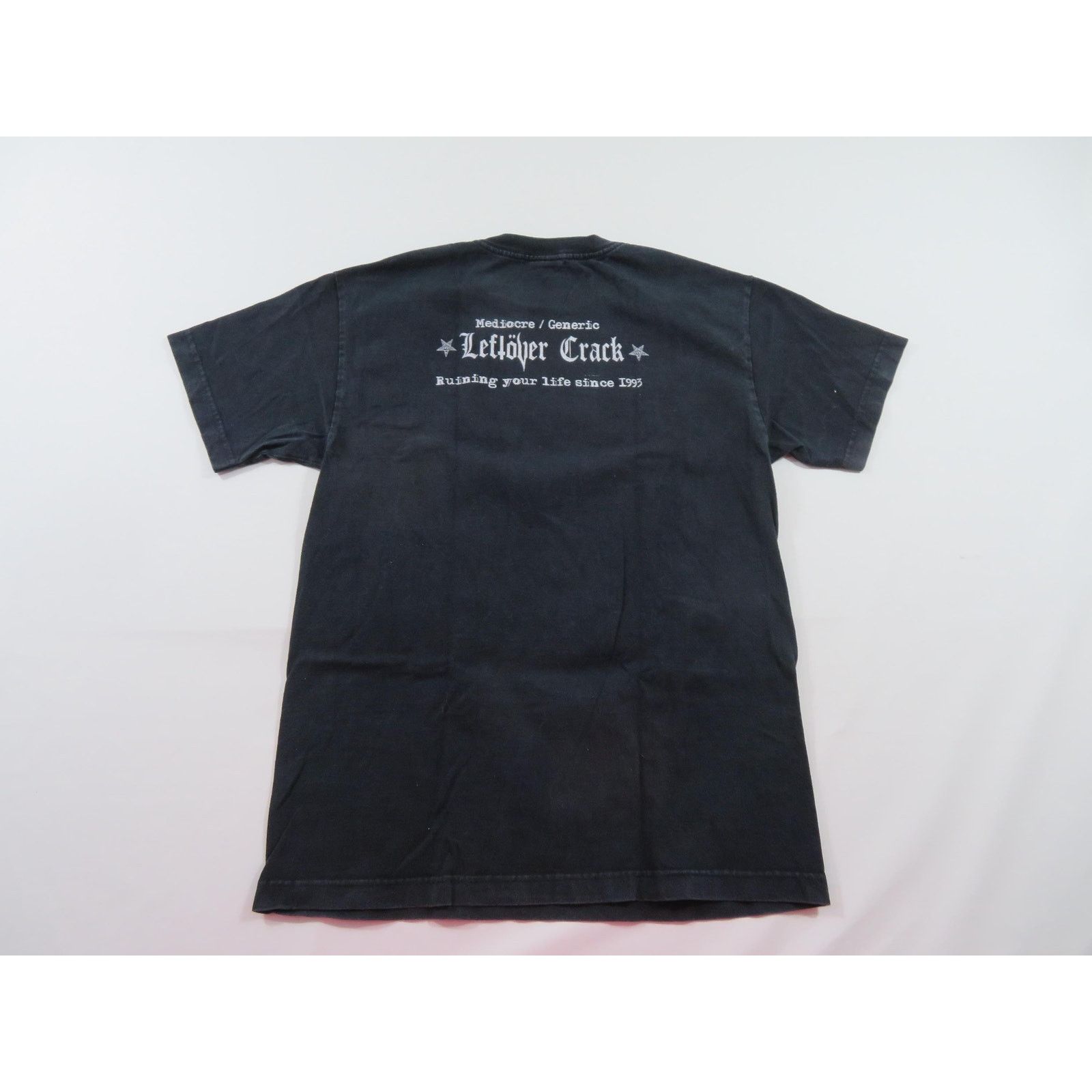 Other Leftover Crack Who Needs Politics Punk = Fashion Shirt M 90s Size US M / EU 48-50 / 2 - 3 Thumbnail