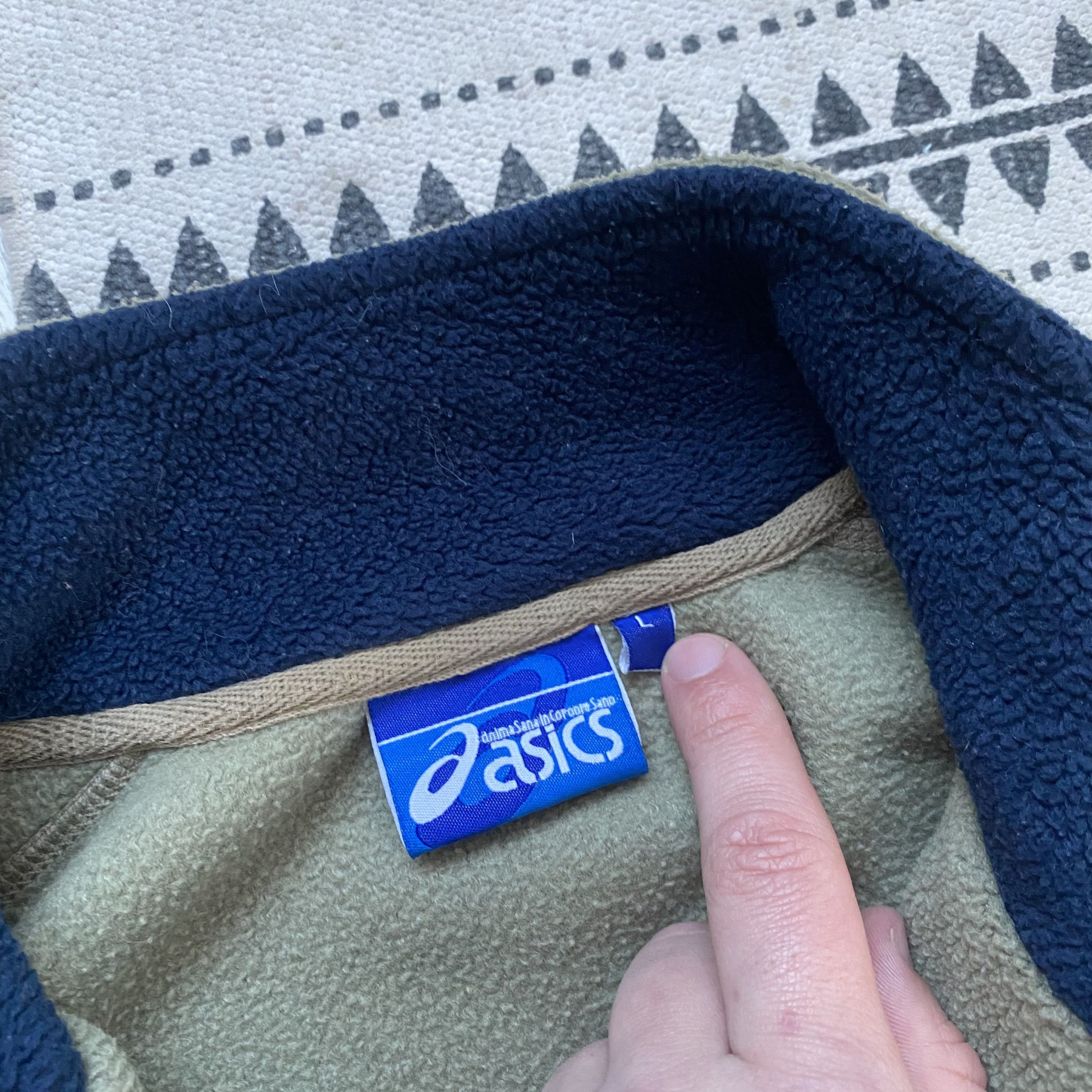 Asics 🏔️ Vintage 90s Gorpcore Asics Fleece Sweater Center logo Size US M / EU 48-50 / 2 - 7 Thumbnail