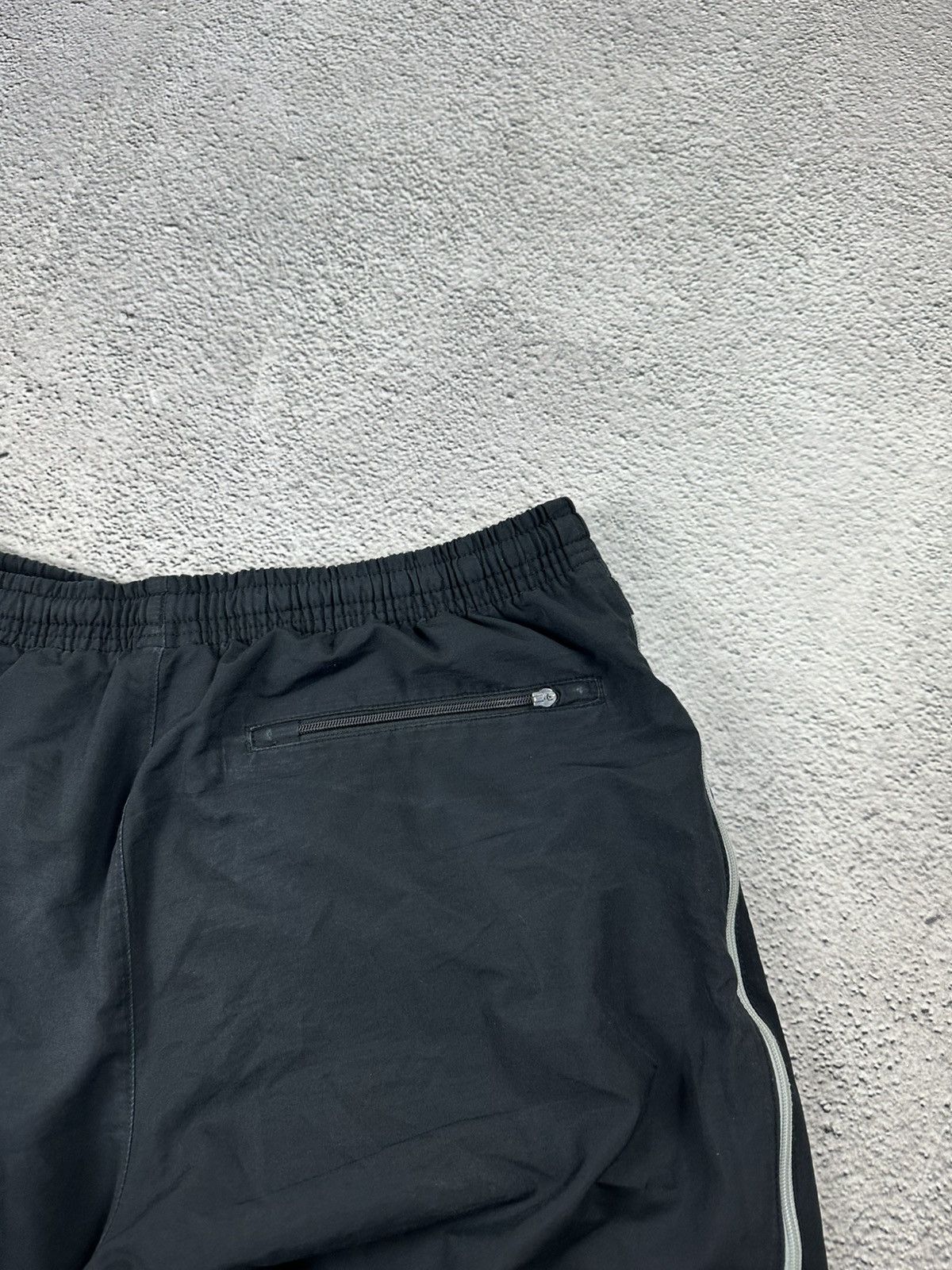 Nike Vintage Nike Track Pants Nylon Drill Baggy Style Y2K SK8 Size US 32 / EU 48 - 8 Thumbnail