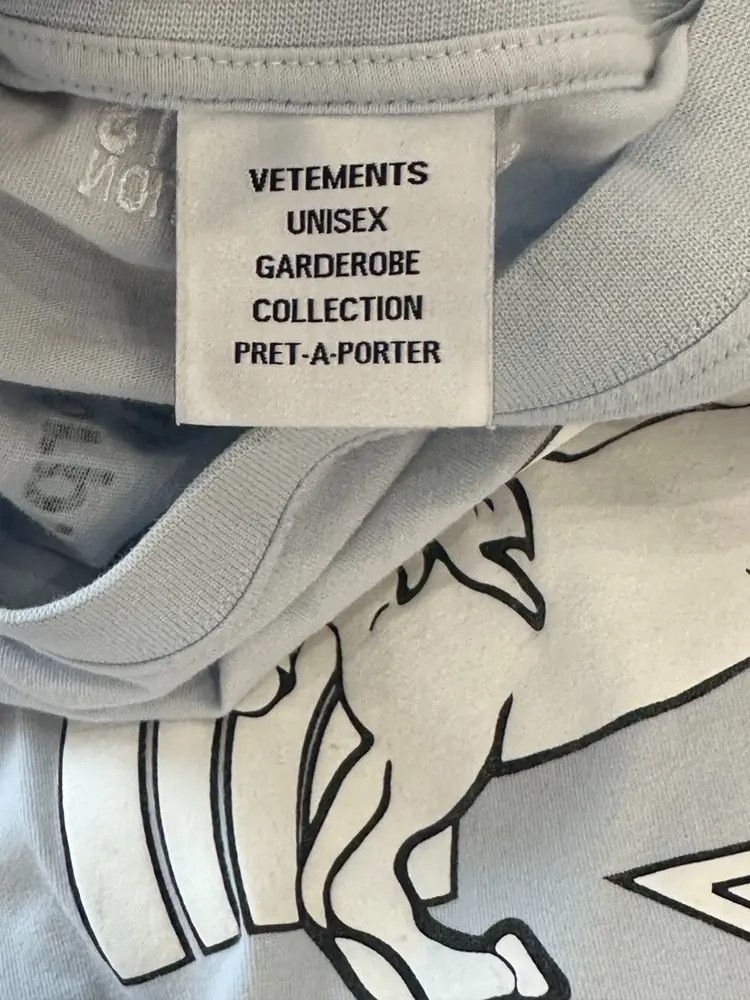 Vetements Vetements Vetements Unicorn Carton Print Tee-2506 Size US S / EU 44-46 / 1 - 5 Thumbnail