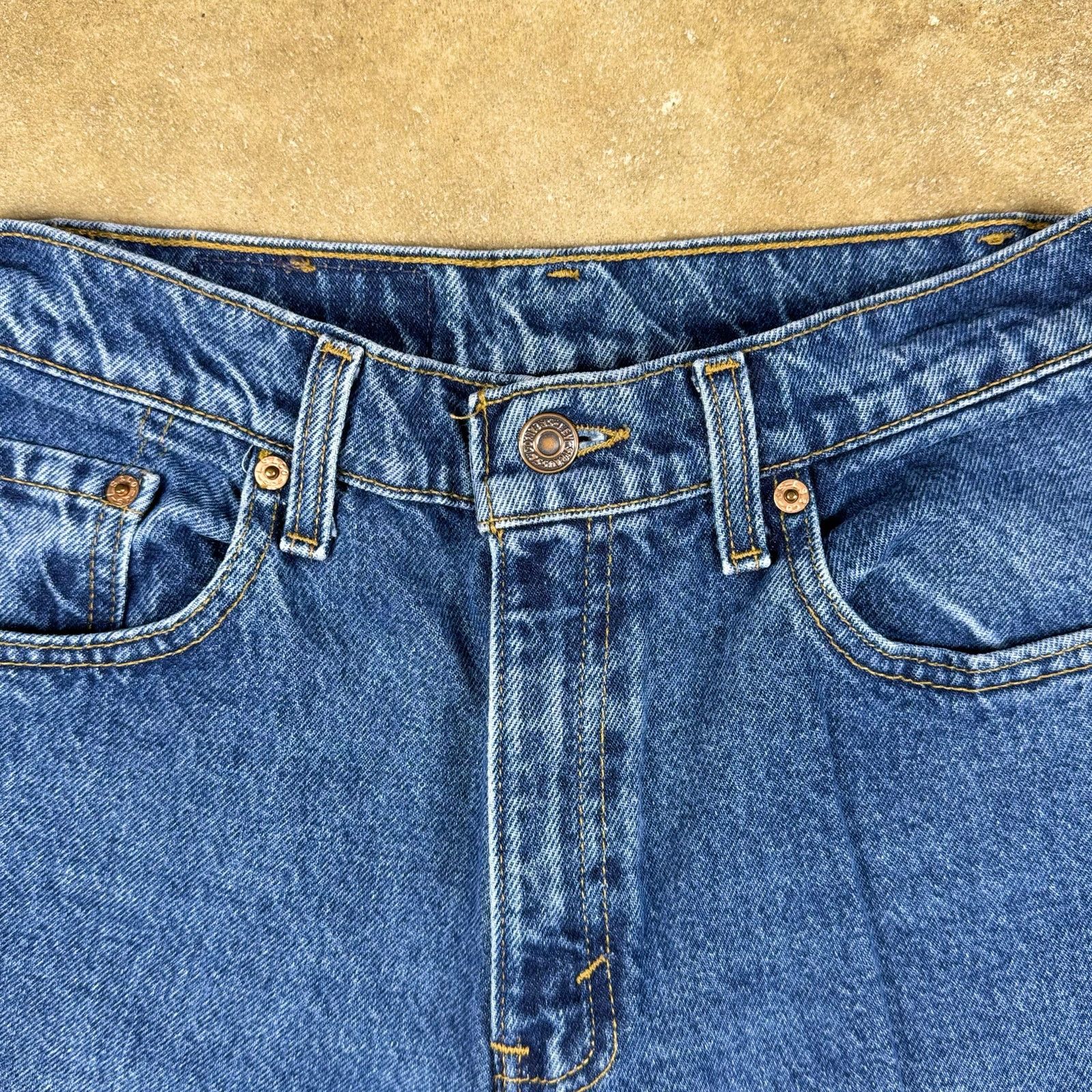 Levi's Vintage Levi’s 550 Women’s Relaxed Fit Tapered Leg Jeans 7 Size 26" / US 2 / IT 38 - 7 Thumbnail