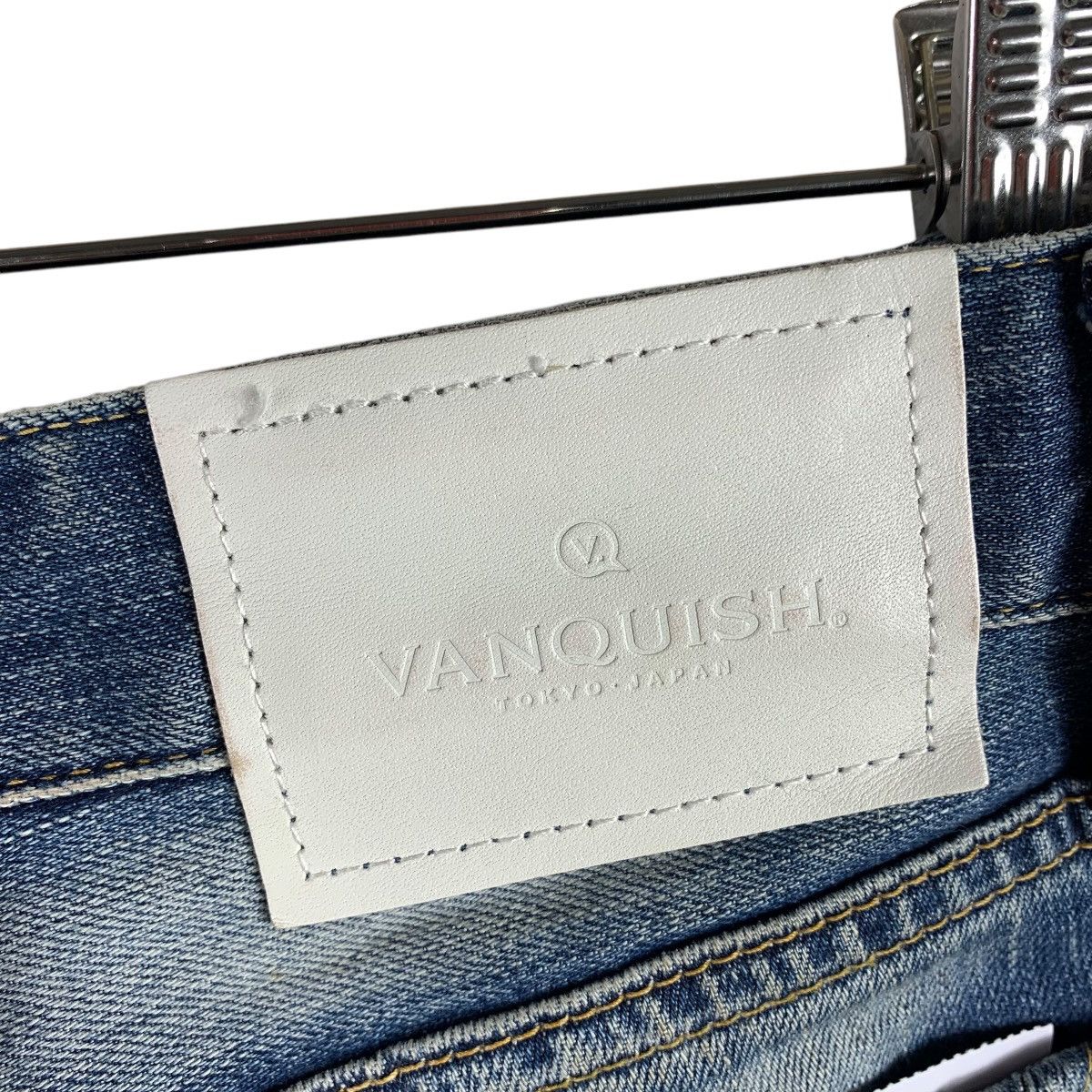 Japanese Brand × Vanquish VANQUISH Distressed patchwork blue jeans Size 32" / US 10 / IT 46 - 22 Thumbnail
