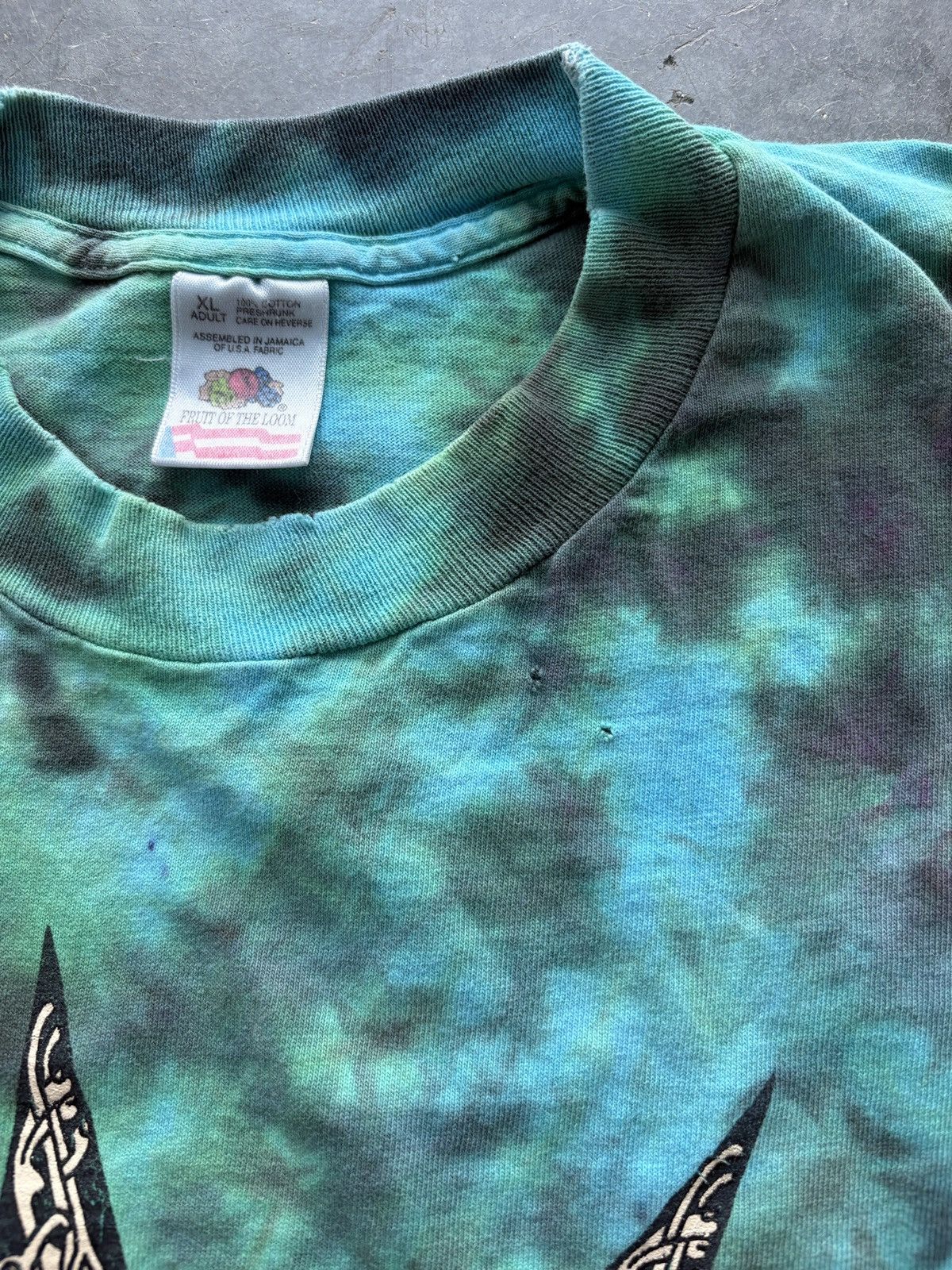 Vintage Vintage 90s Living in Skin Tie Dye Celtic Graphic Tee Size US XL / EU 56 / 4 - 6 Thumbnail