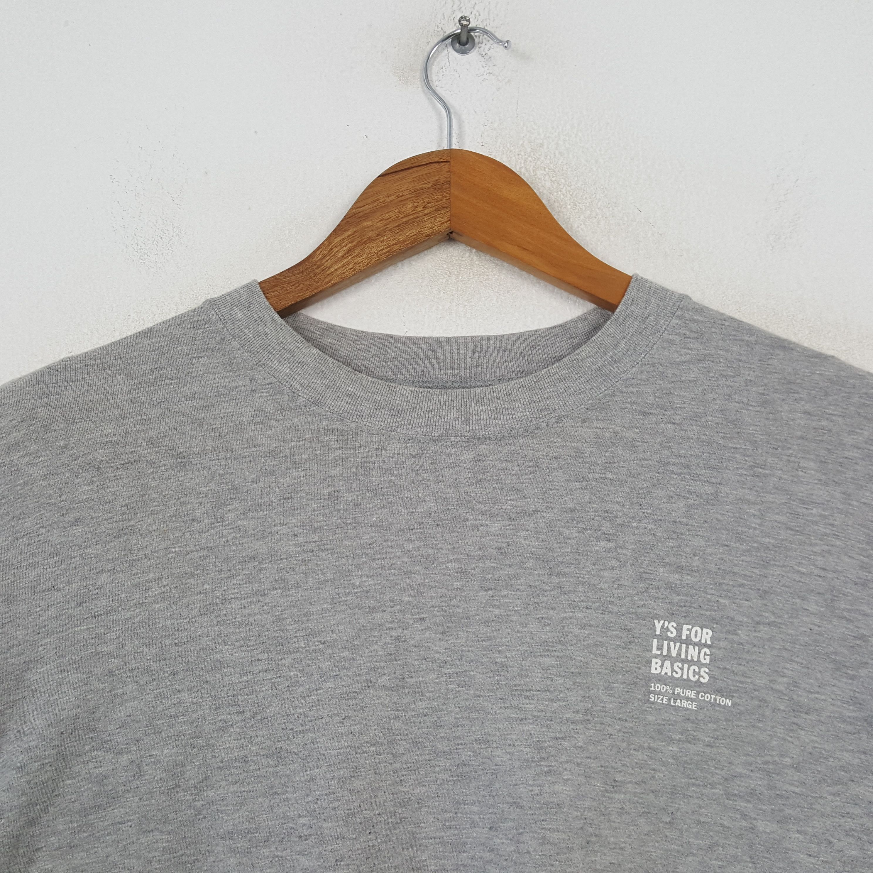 Vintage Ys FOR LIVING BASIC Japan Designer T-shirt C285N42