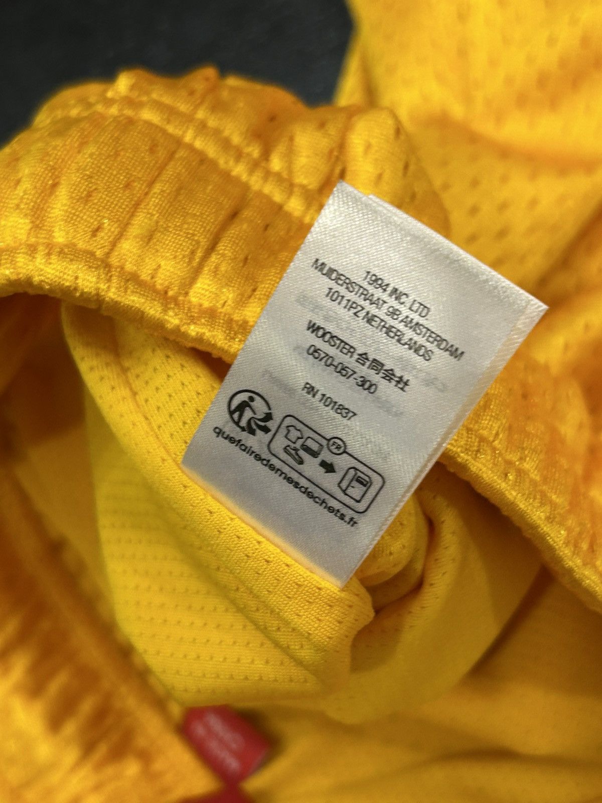 Supreme Mesh Box Logo Shorts - Yellow